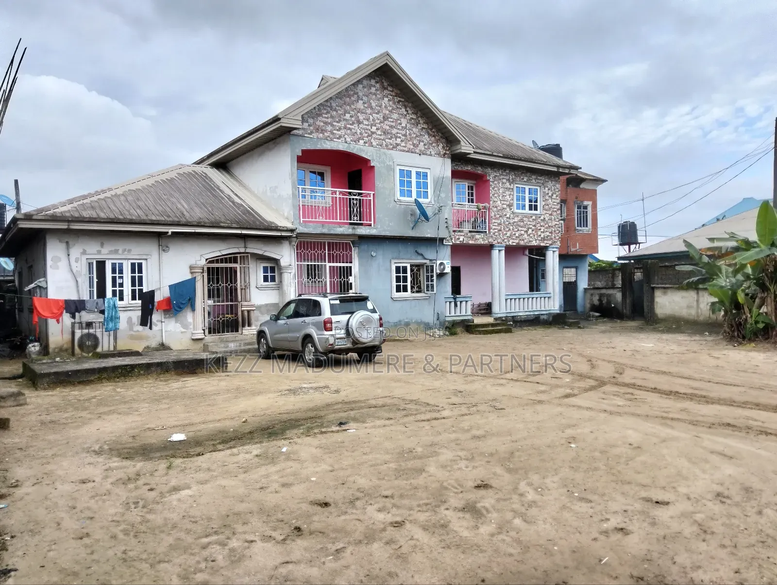 8bdrm Block of Flats in Off Sars Road Port for sale