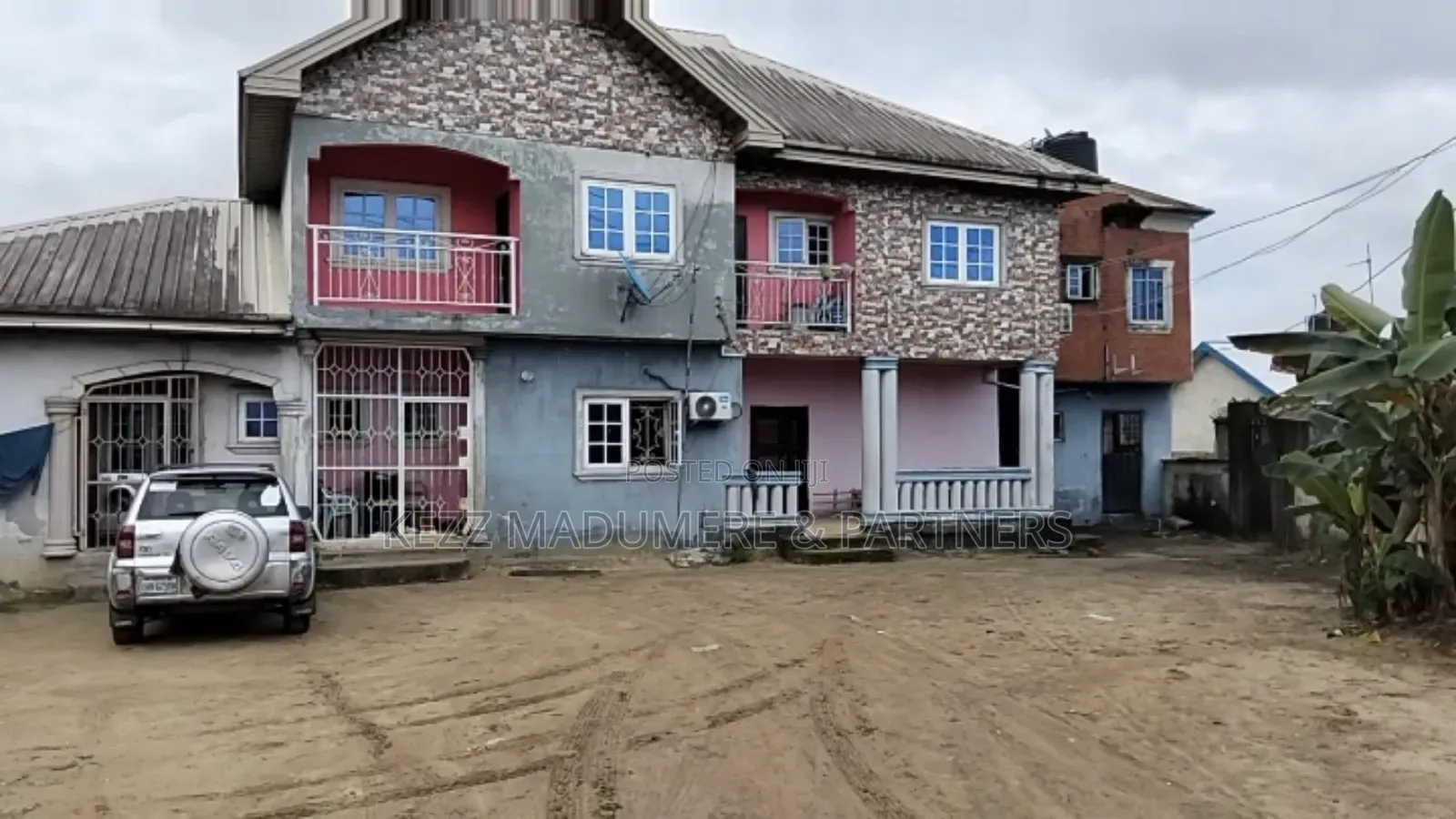 8bdrm Block of Flats in Off Sars Road Port for sale