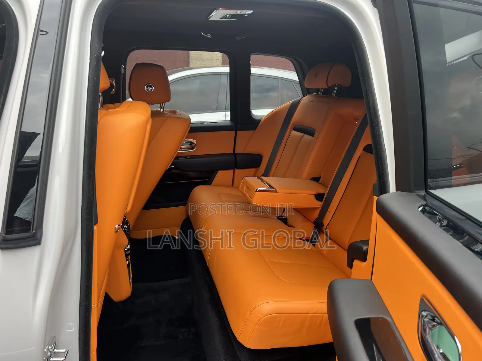 Rolls-Royce Cullinan Black Badge Sport Utility 2023 White