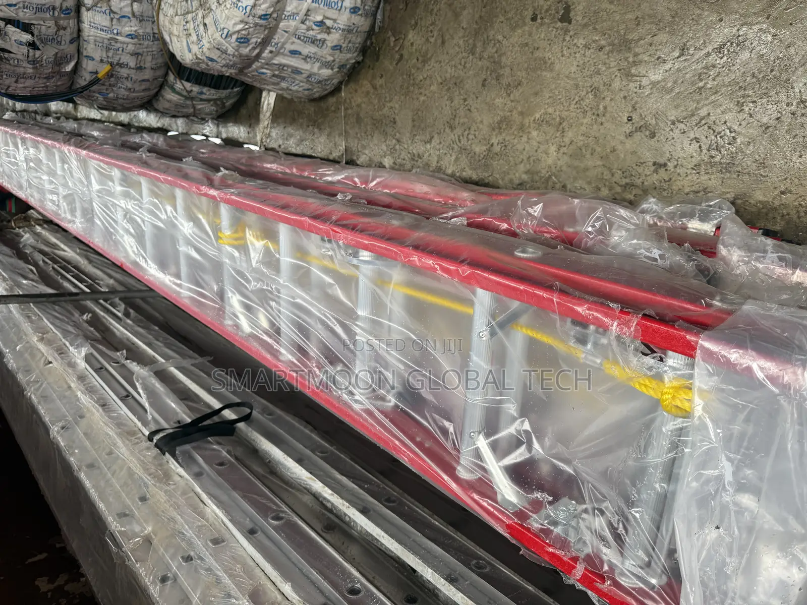 Ht Ladder Fiberglass Ladder , 18by 2