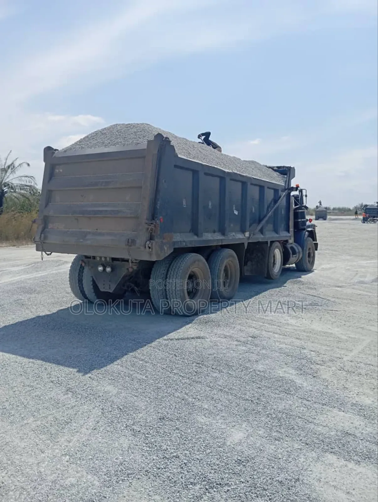 Granite 3/4 Down Full Truck