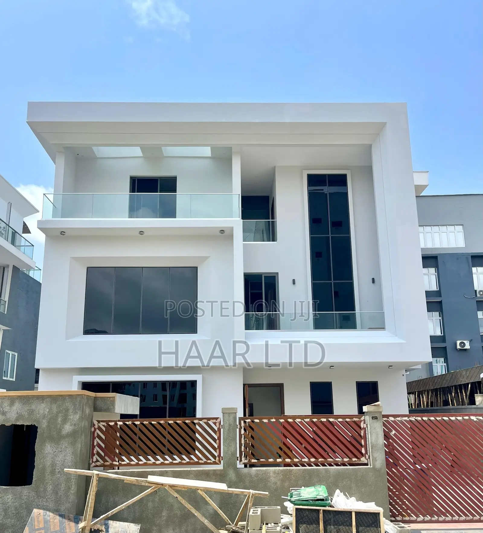 5bdrm Duplex in Ikoyi S.W for sale