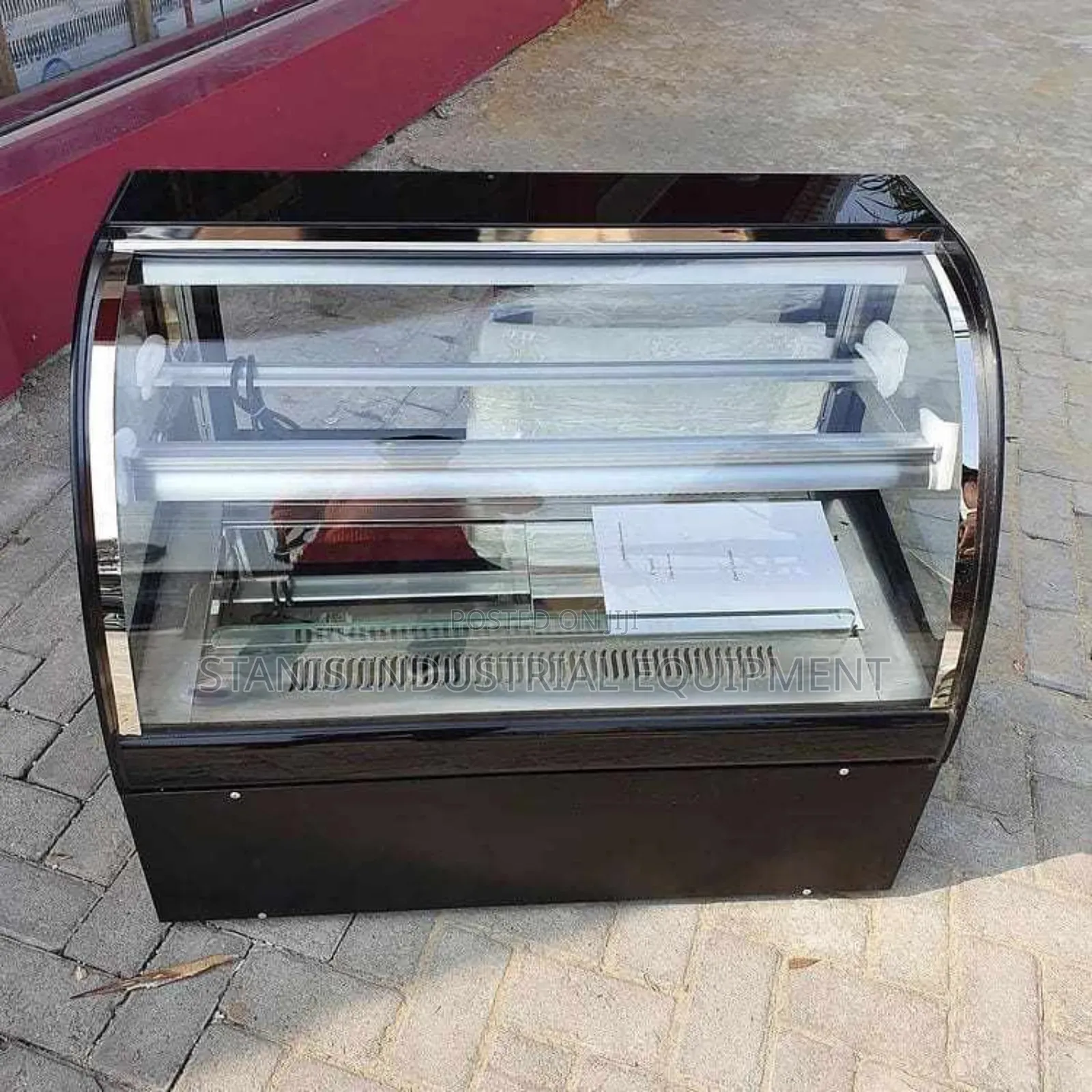 3ft Tabletop Cake Chiller