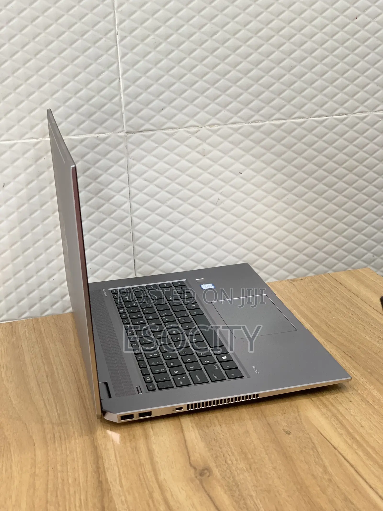 Laptop HP ZBook Studio G5 16GB Intel Core I7 SSD 512GB