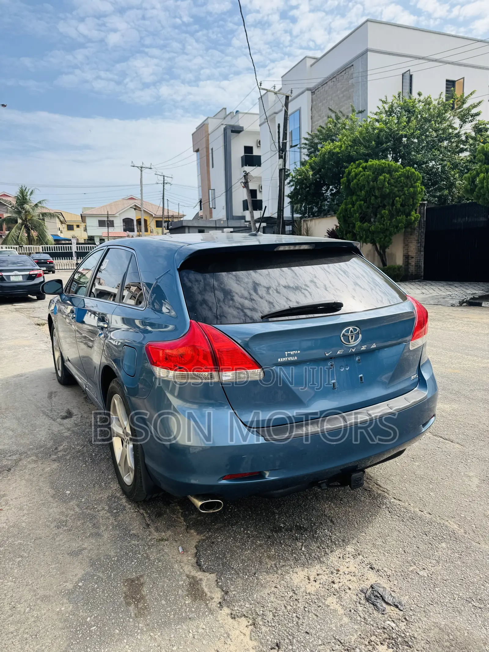 Toyota Venza V6 AWD 2010 Blue