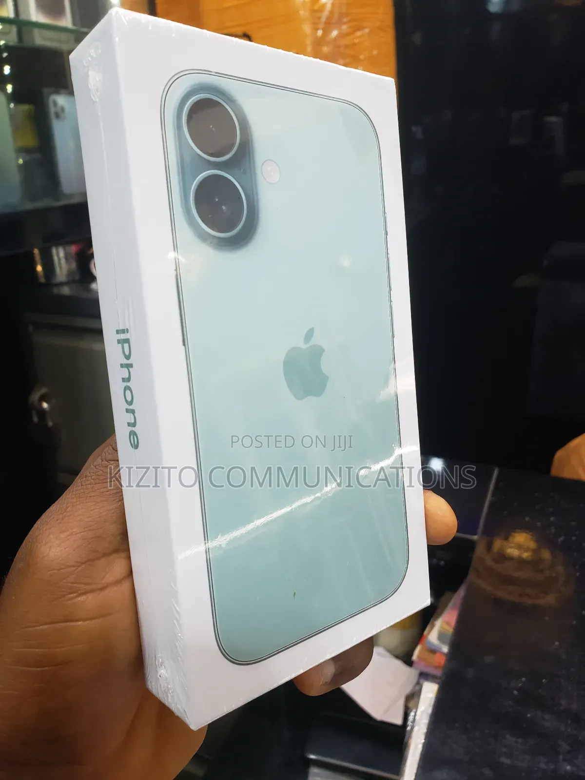 New Apple iPhone 16 128 GB Green