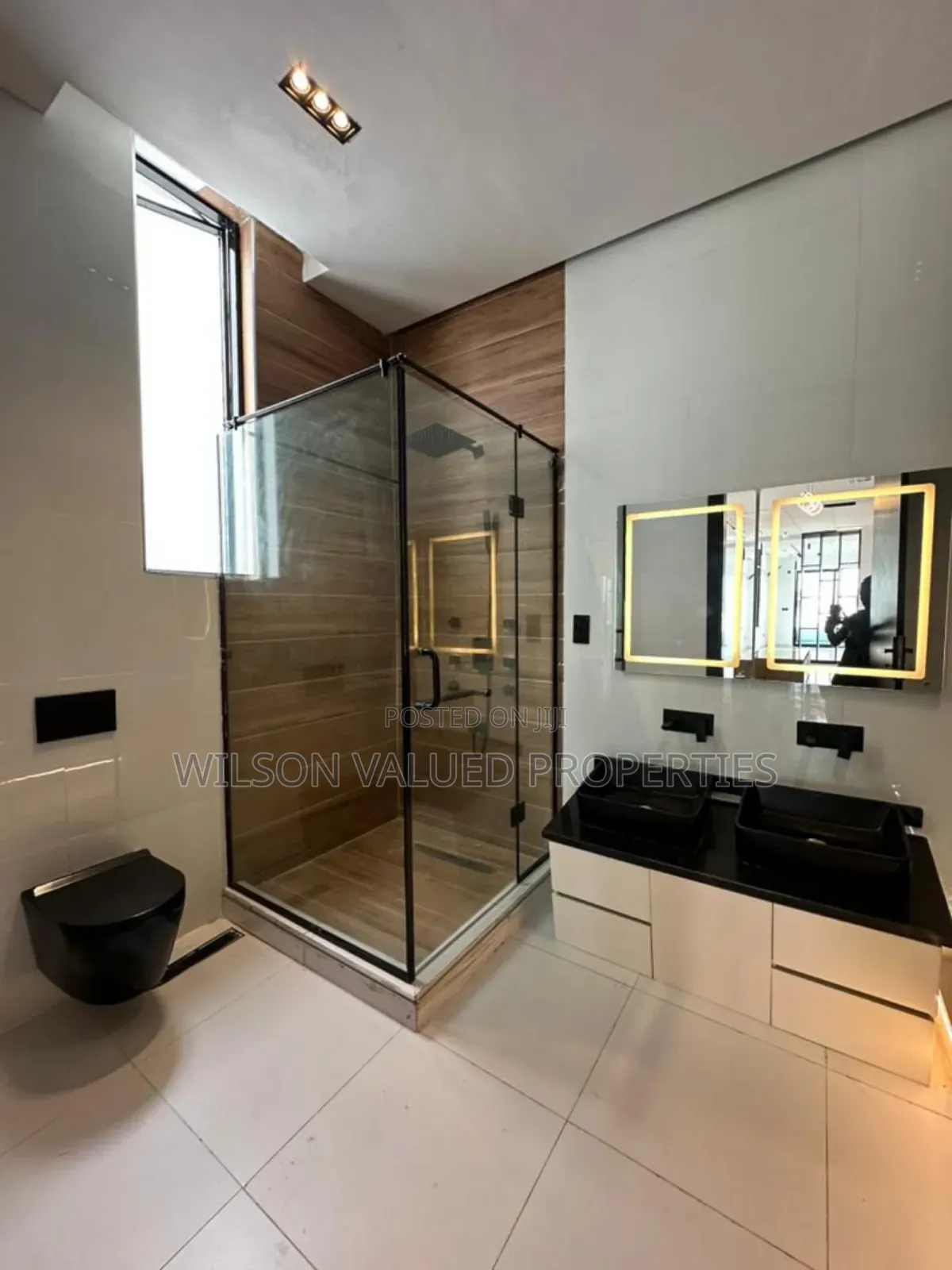 5bdrm Duplex in Luxury 5Bedroom for sale