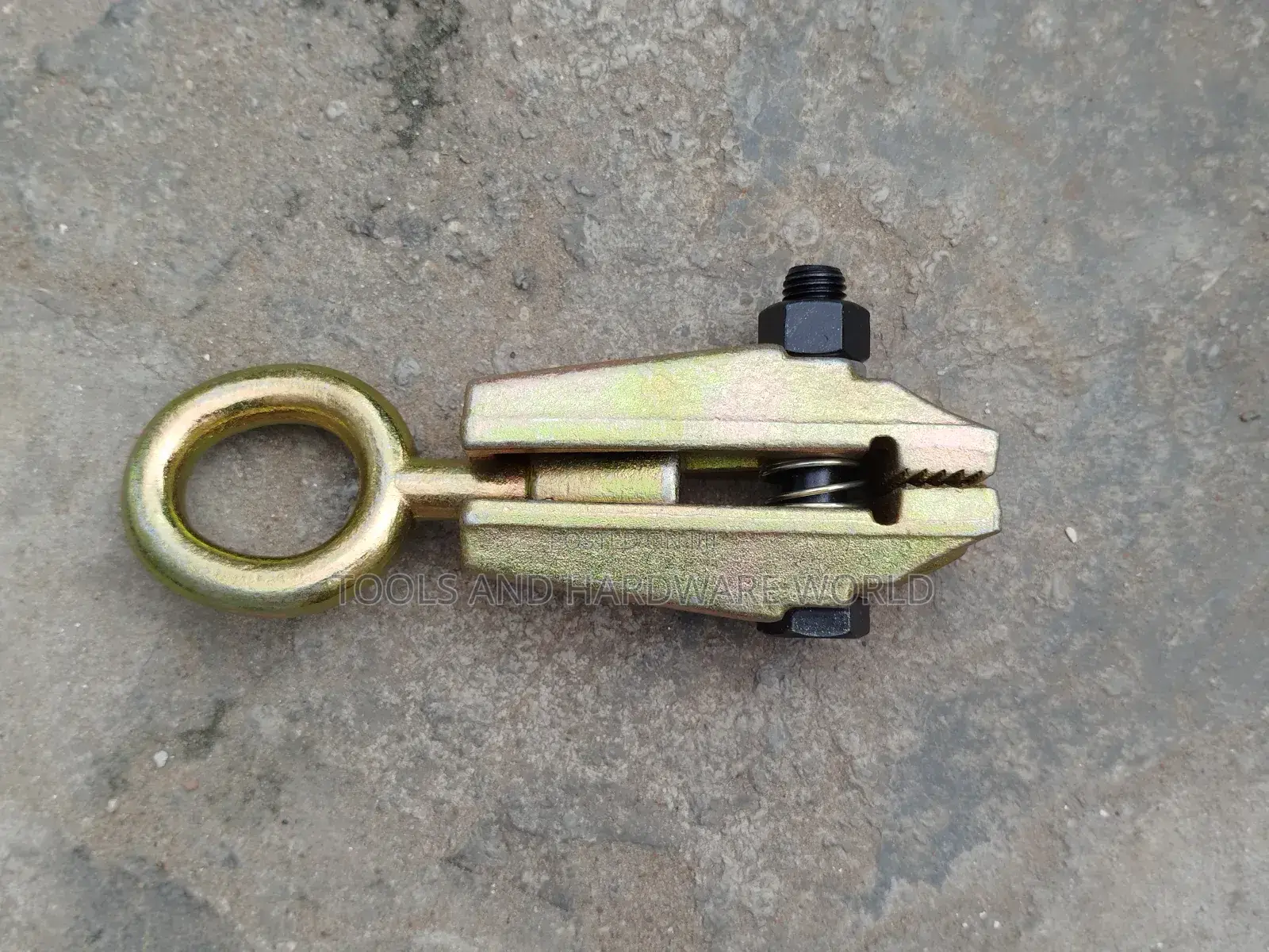 Tightening Auto Body Pull Clamp