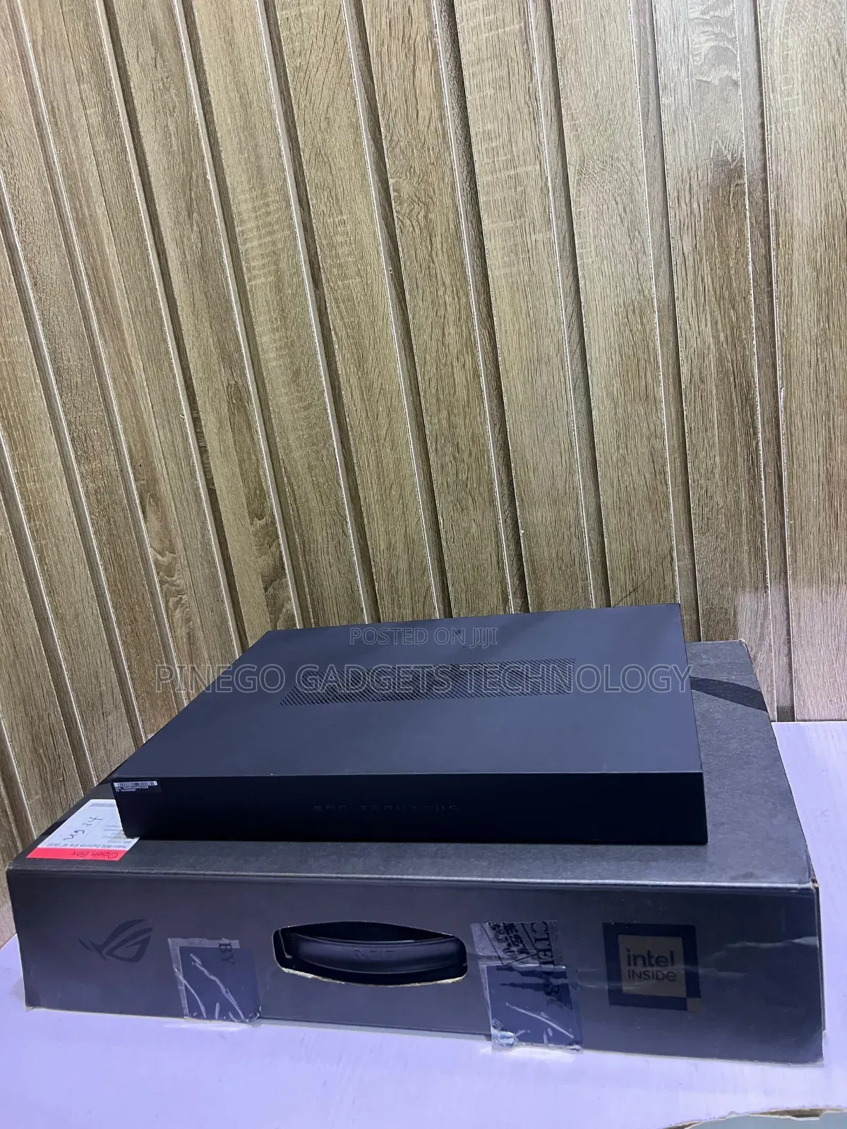Laptop Asus ROG Zephyrus G16 16GB Intel Core Ultra 9 SSD 1T