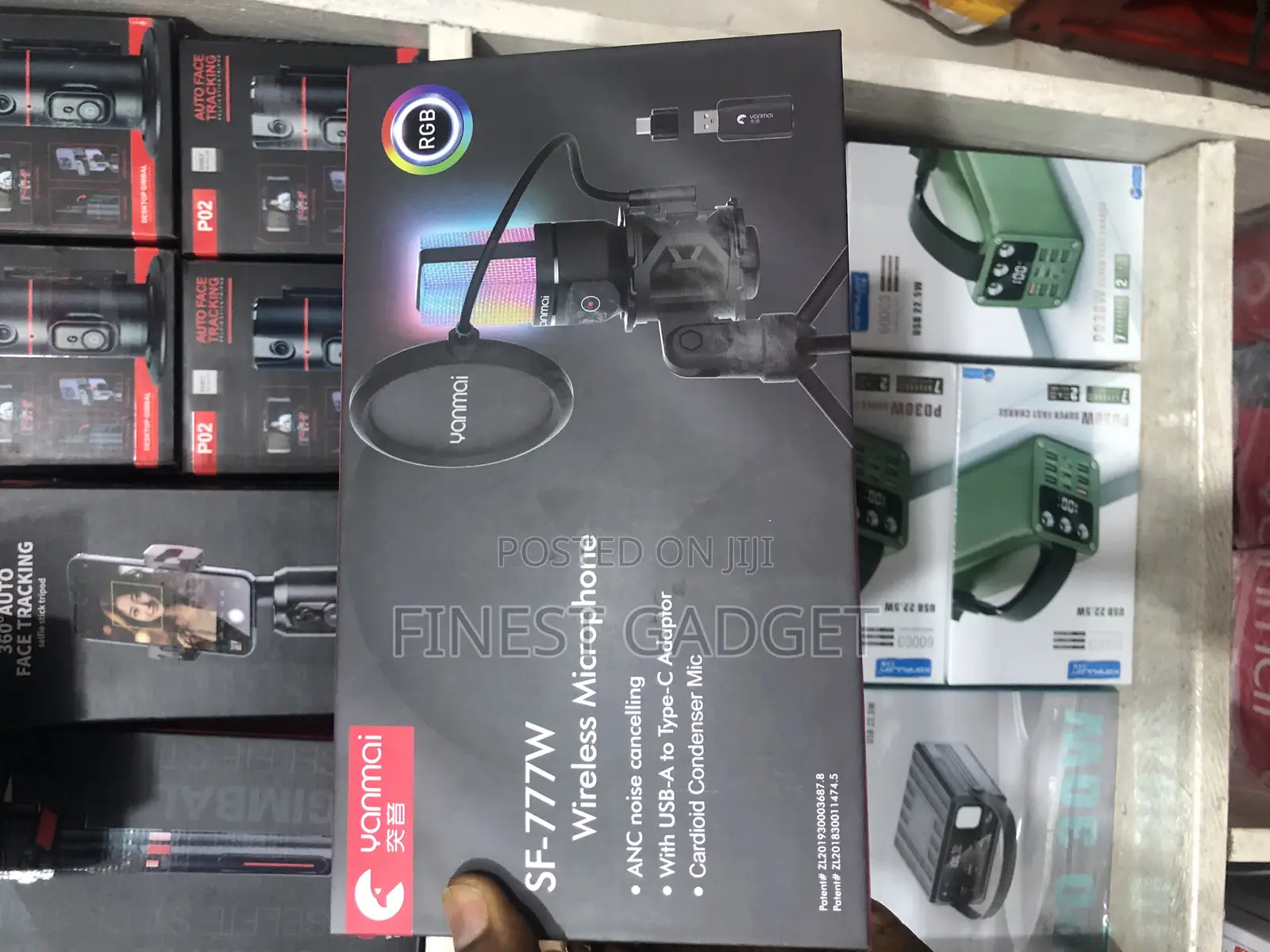 Wireless RGB Gaming Microphone for Live Streaming