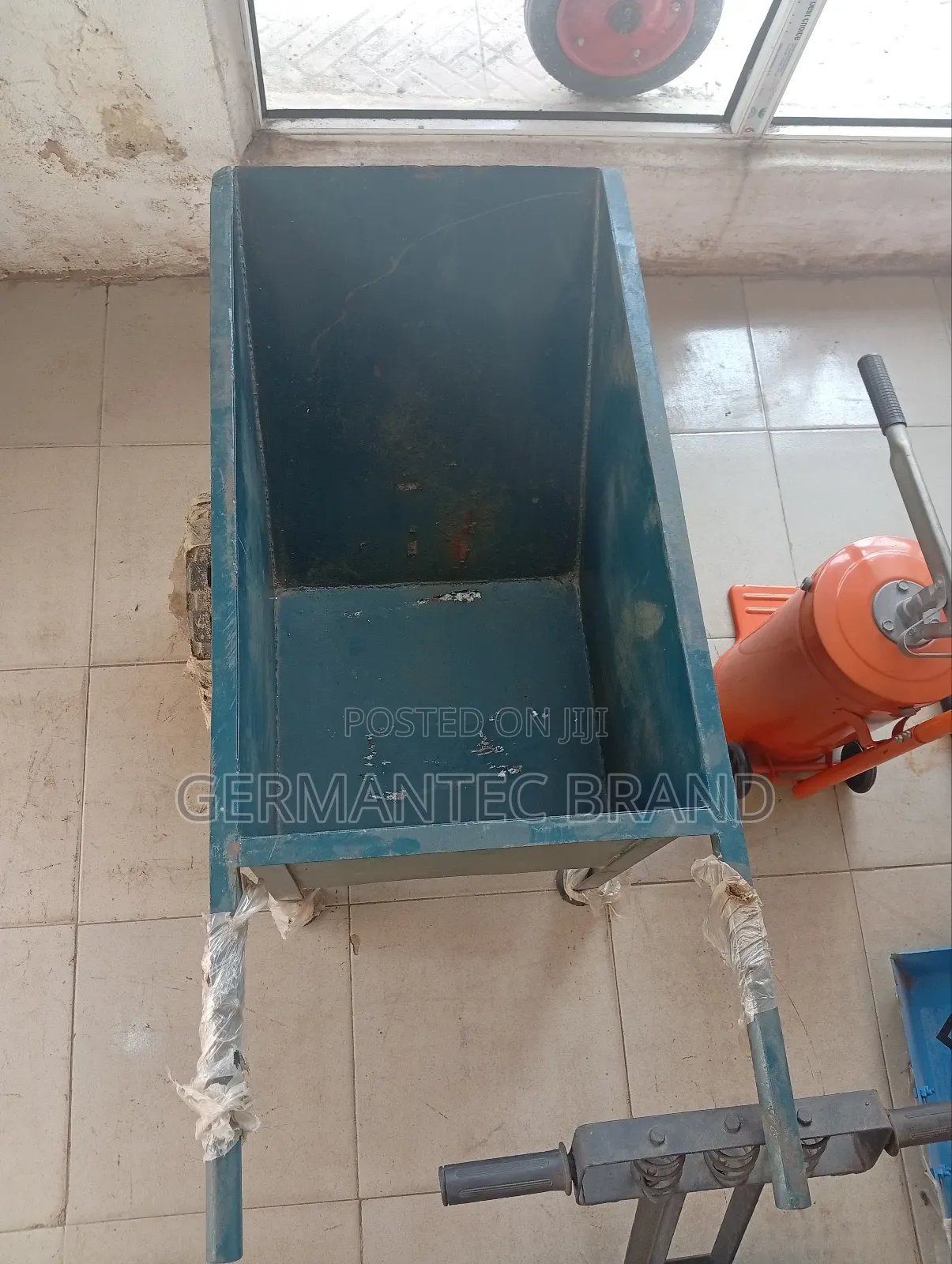 Wheel Barrow