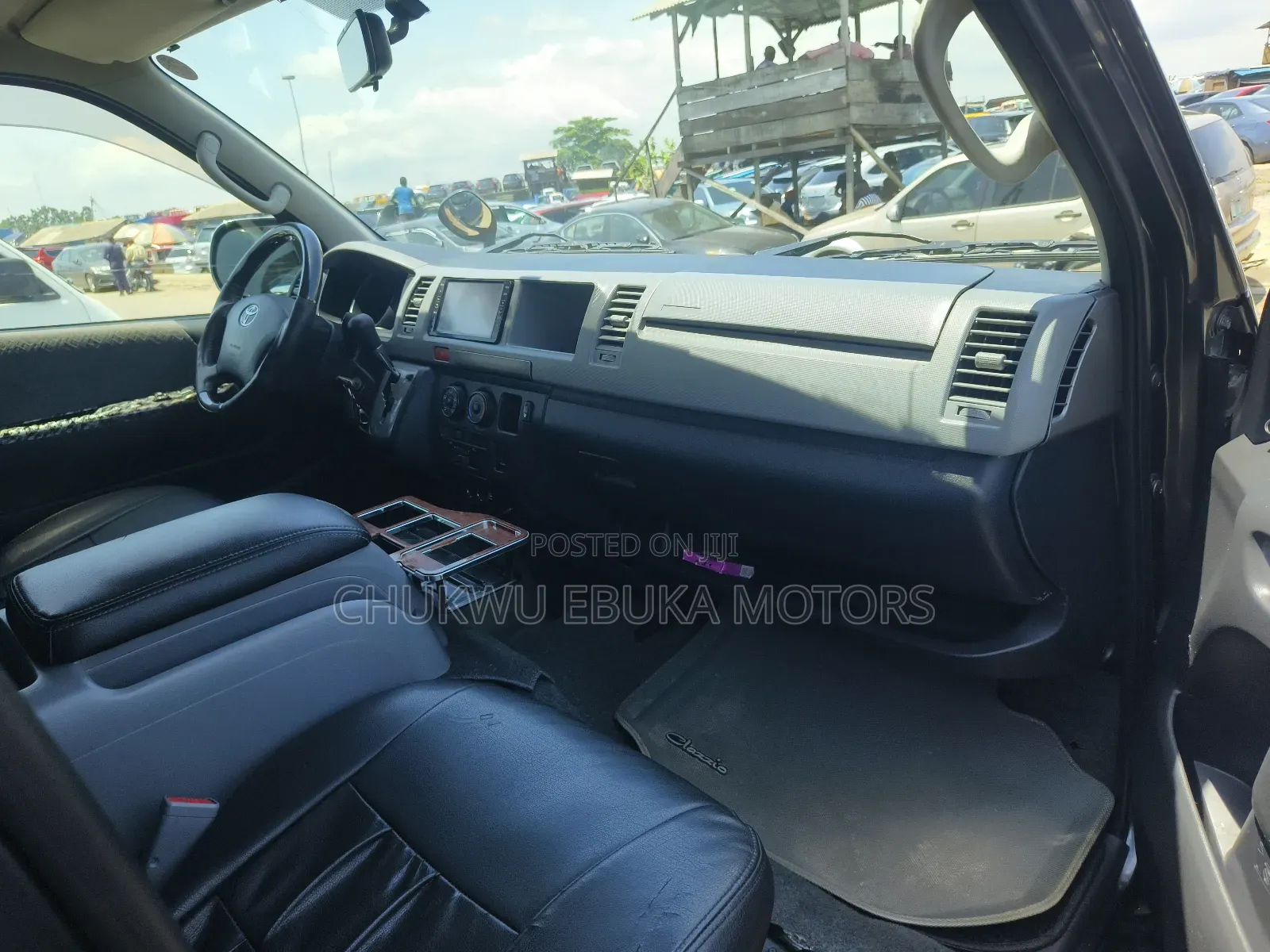 Toyota HiAce 2013 Grey