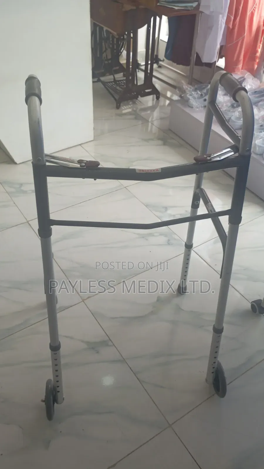 High Quality Aluminum Walking Aid for the Elderly