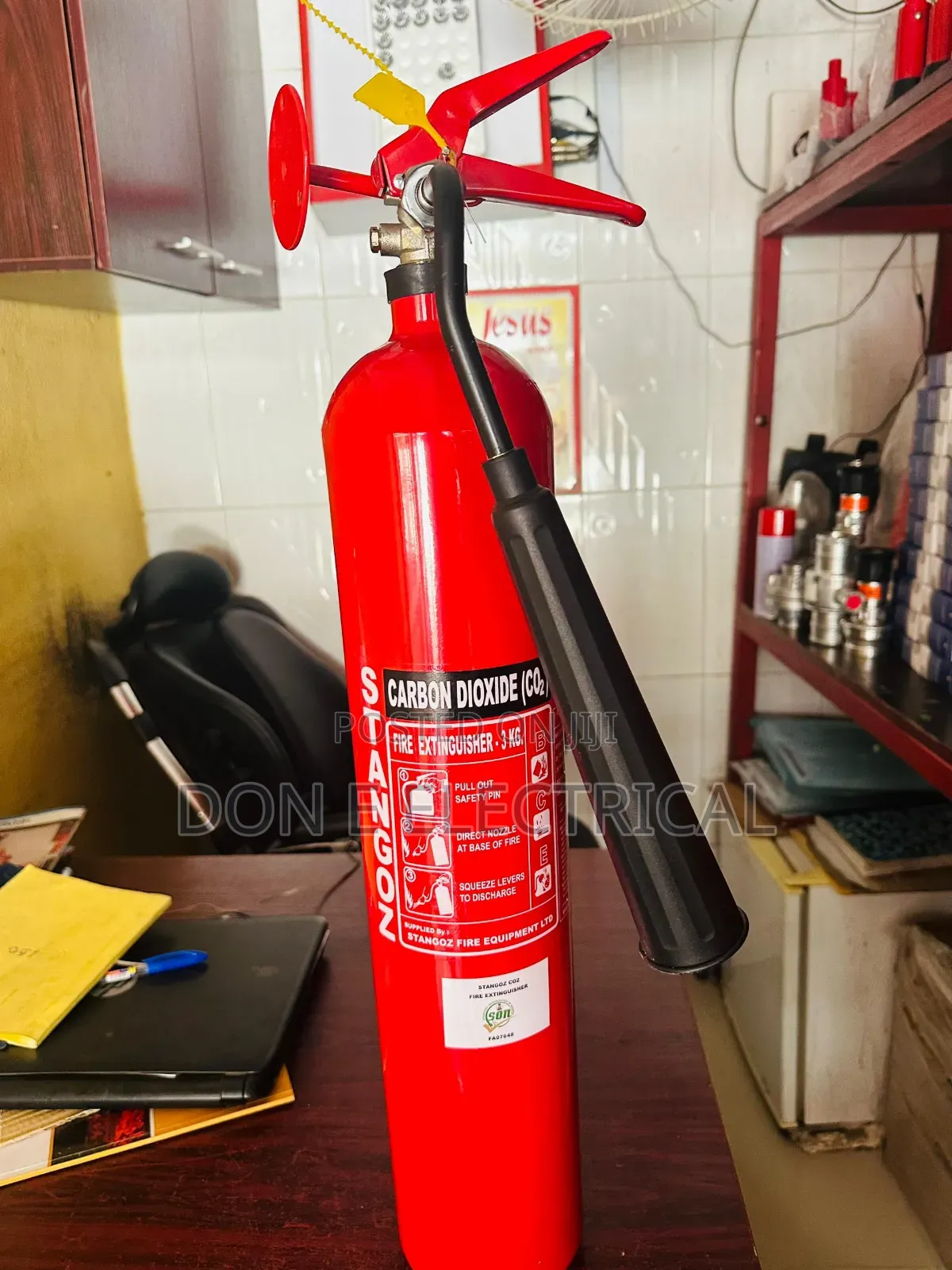 Fire Extinguisher 3kg Stangoz Co2