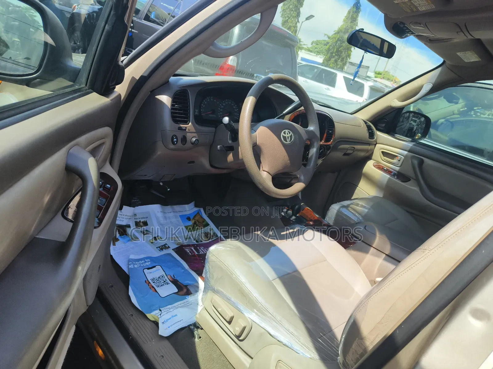 Toyota Sequoia Limited 4dr SUV (4.7L 8cyl 4A) 2004 Gold