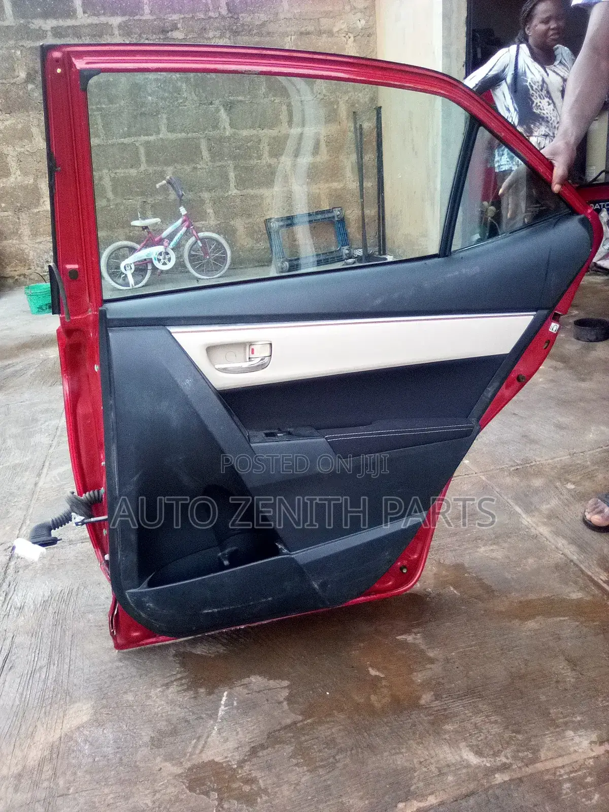 Toyota Corolla Back Door (Right)