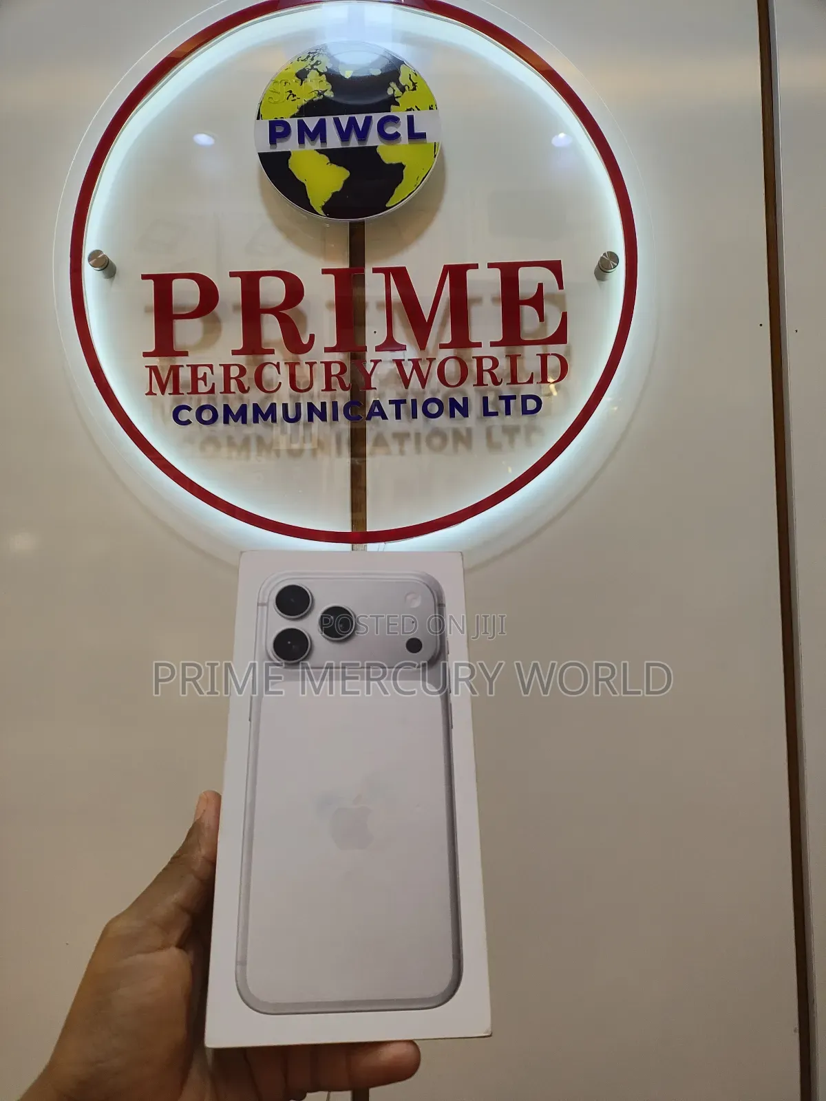 New Apple iPhone 17 Pro Max 256 GB Orange