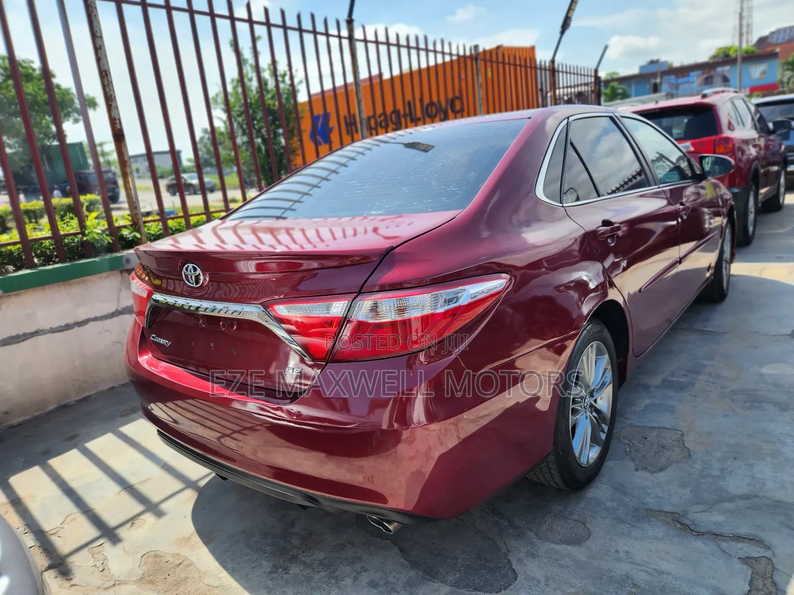 Toyota Camry 2016 Red