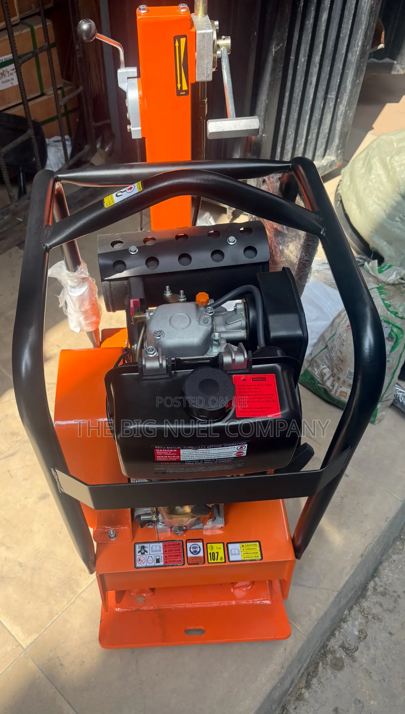 Strong C180 Diesel Engine Plate Compactor Machine Reversible