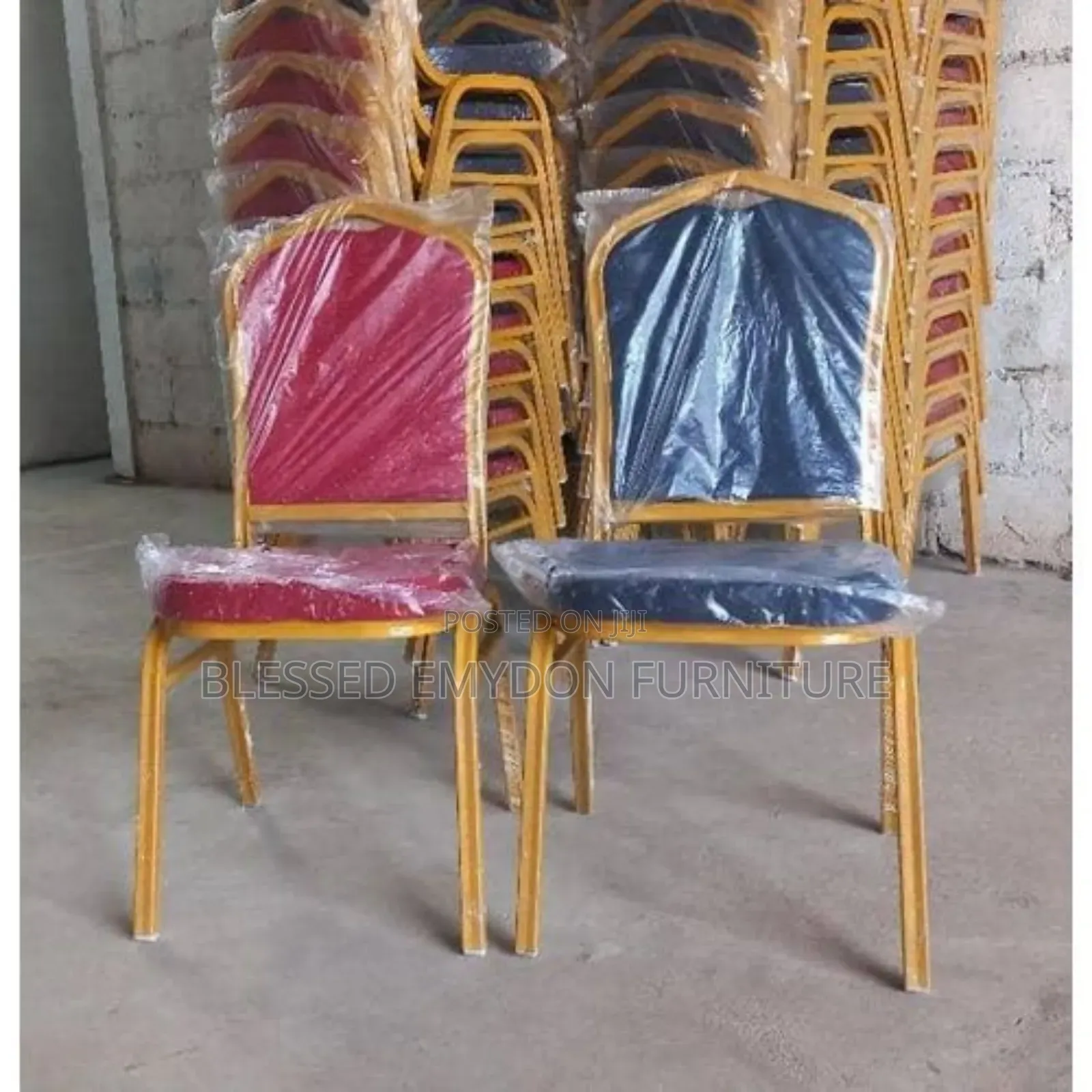 Banquet Cushion Chair