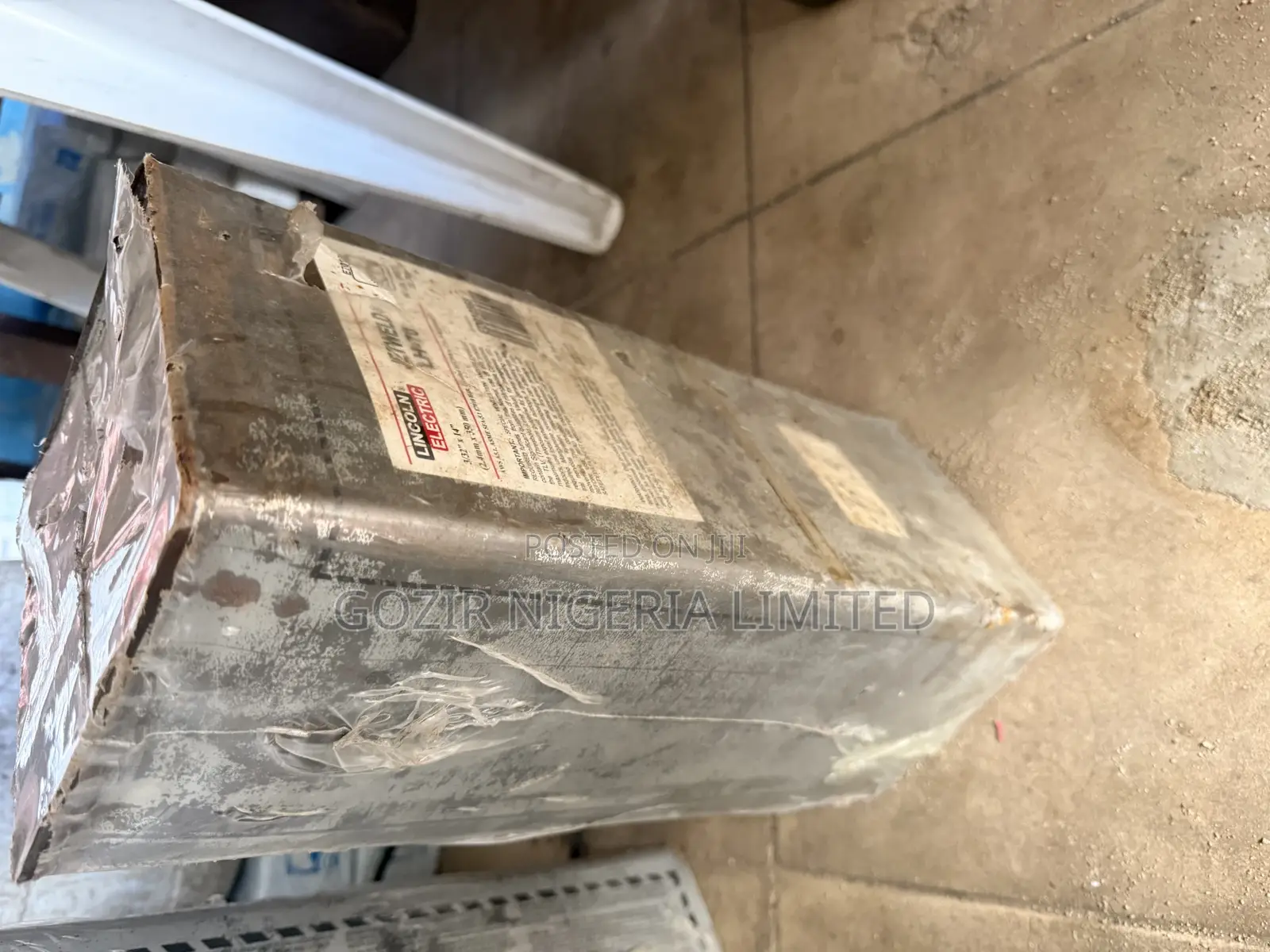 Lincoln Electric E7018 Low Hydrogen Electrode (2.4 X 350mm)