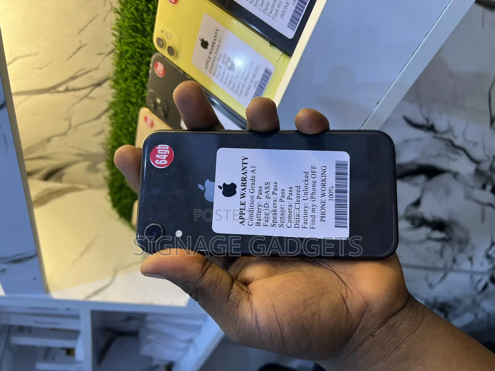 Apple iPhone XR 64 GB Black