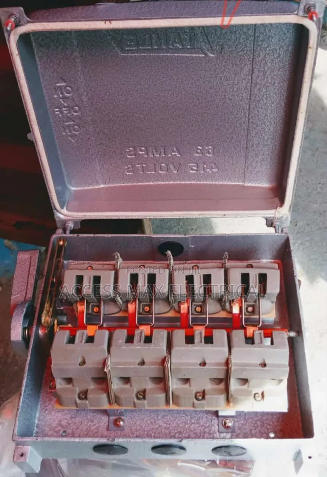 100amps Stanley Change Over Cast
