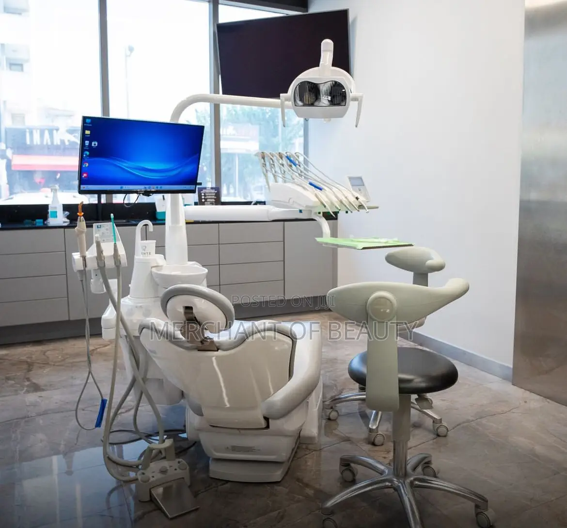 Complete Dental Unit and Chair
