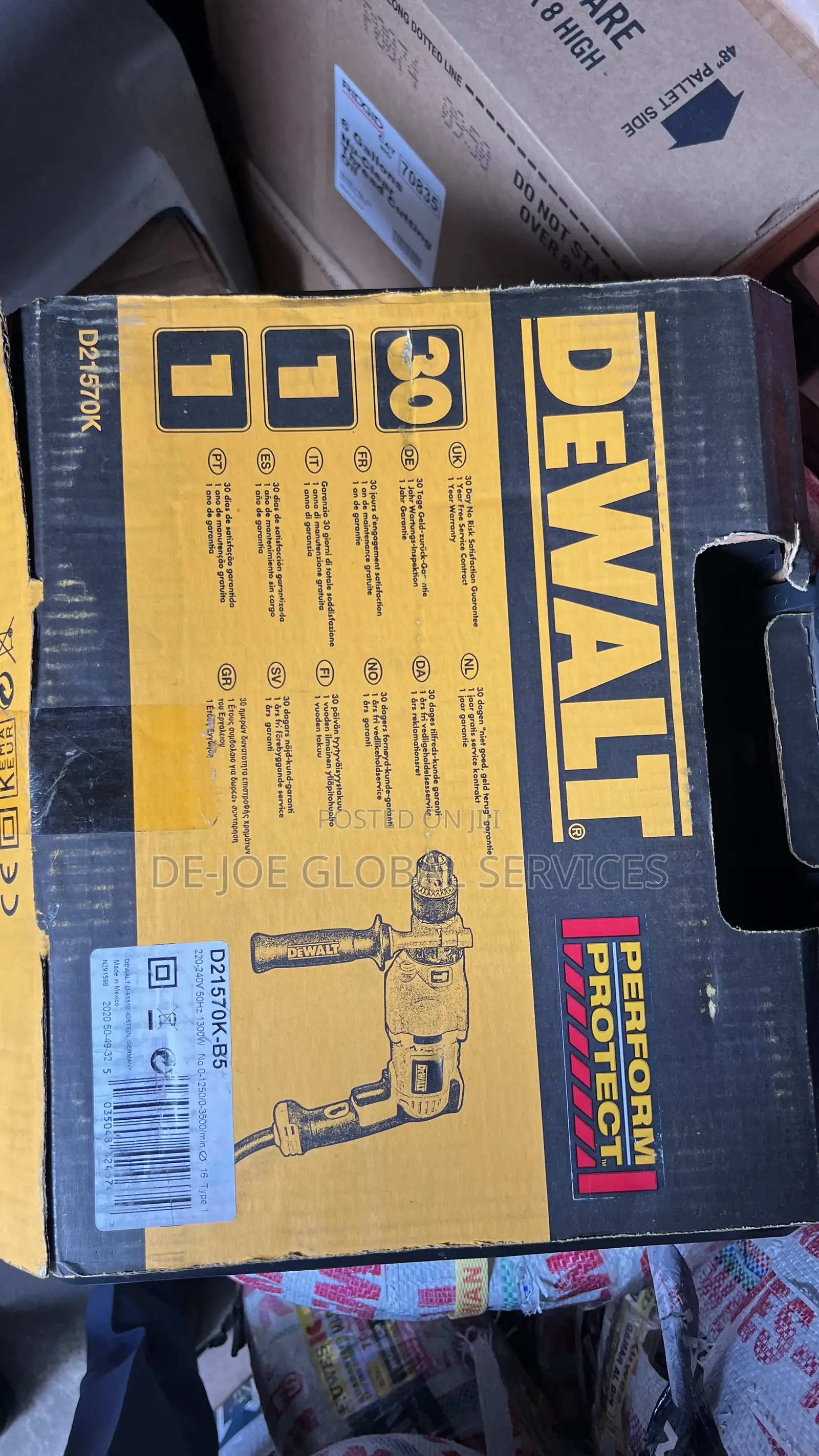 Dewalt Drilling Machine D21570k B5 1300w