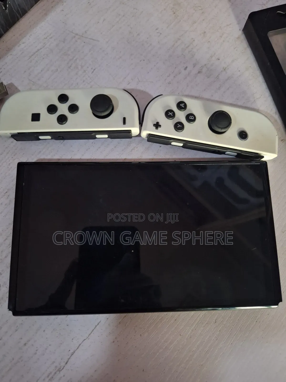 Hacked Uk Use Nintendo Switch Oled Wit 9 Games