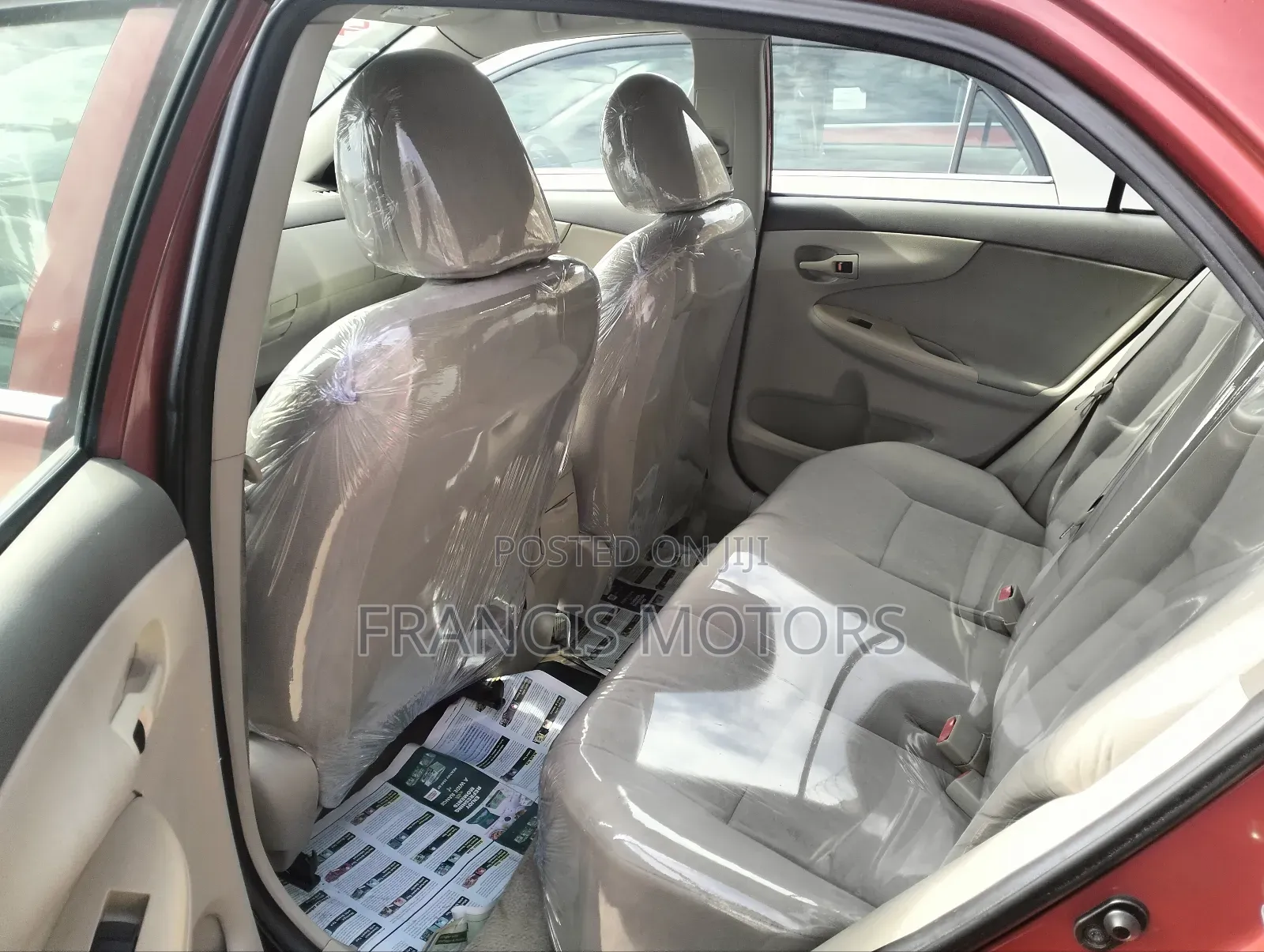 Toyota Corolla LE 4dr Sedan (1.8L 4cyl 4A) 2010 Silver