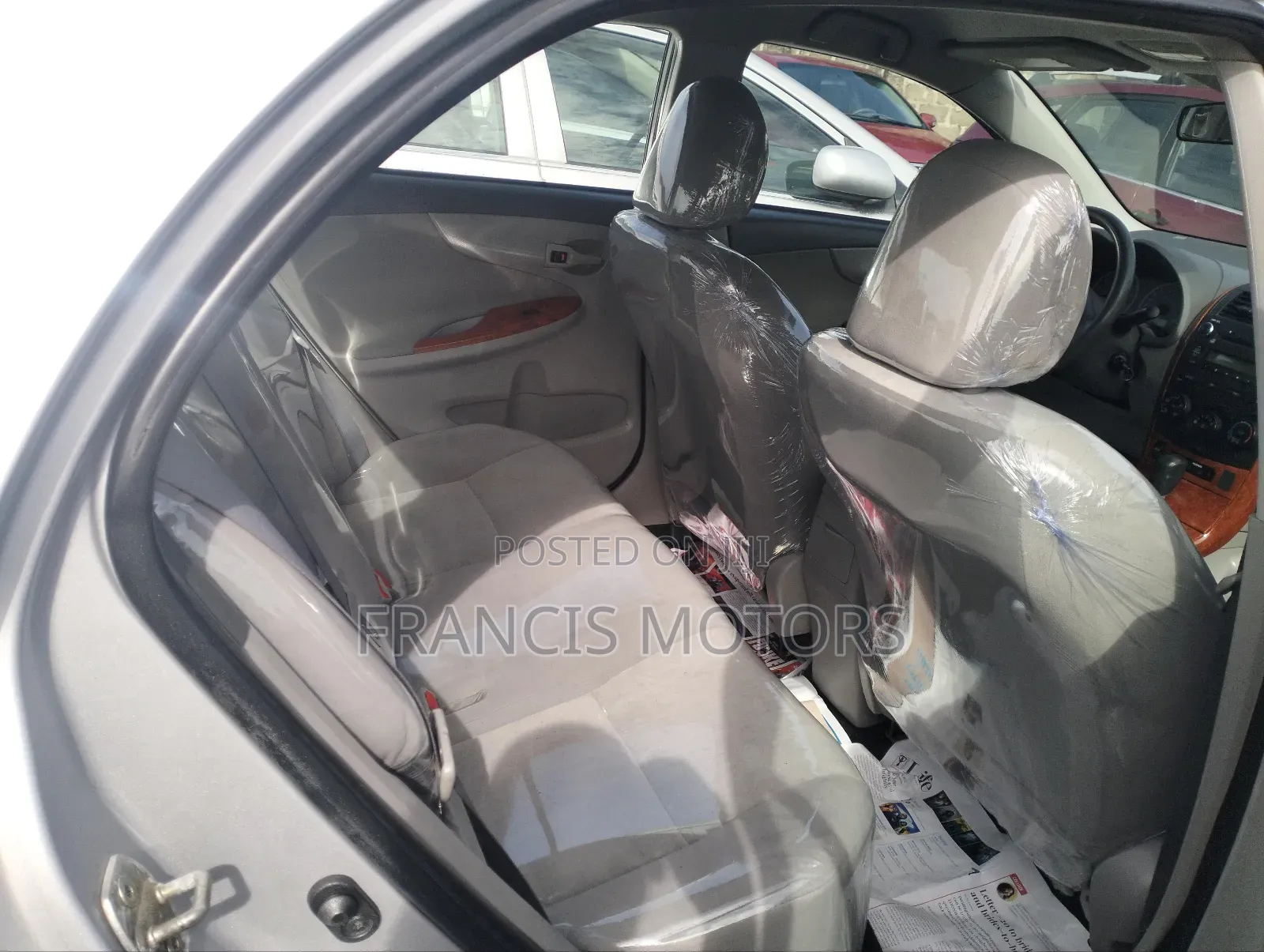 Toyota Corolla LE 4dr Sedan (1.8L 4cyl 4A) 2010 Silver