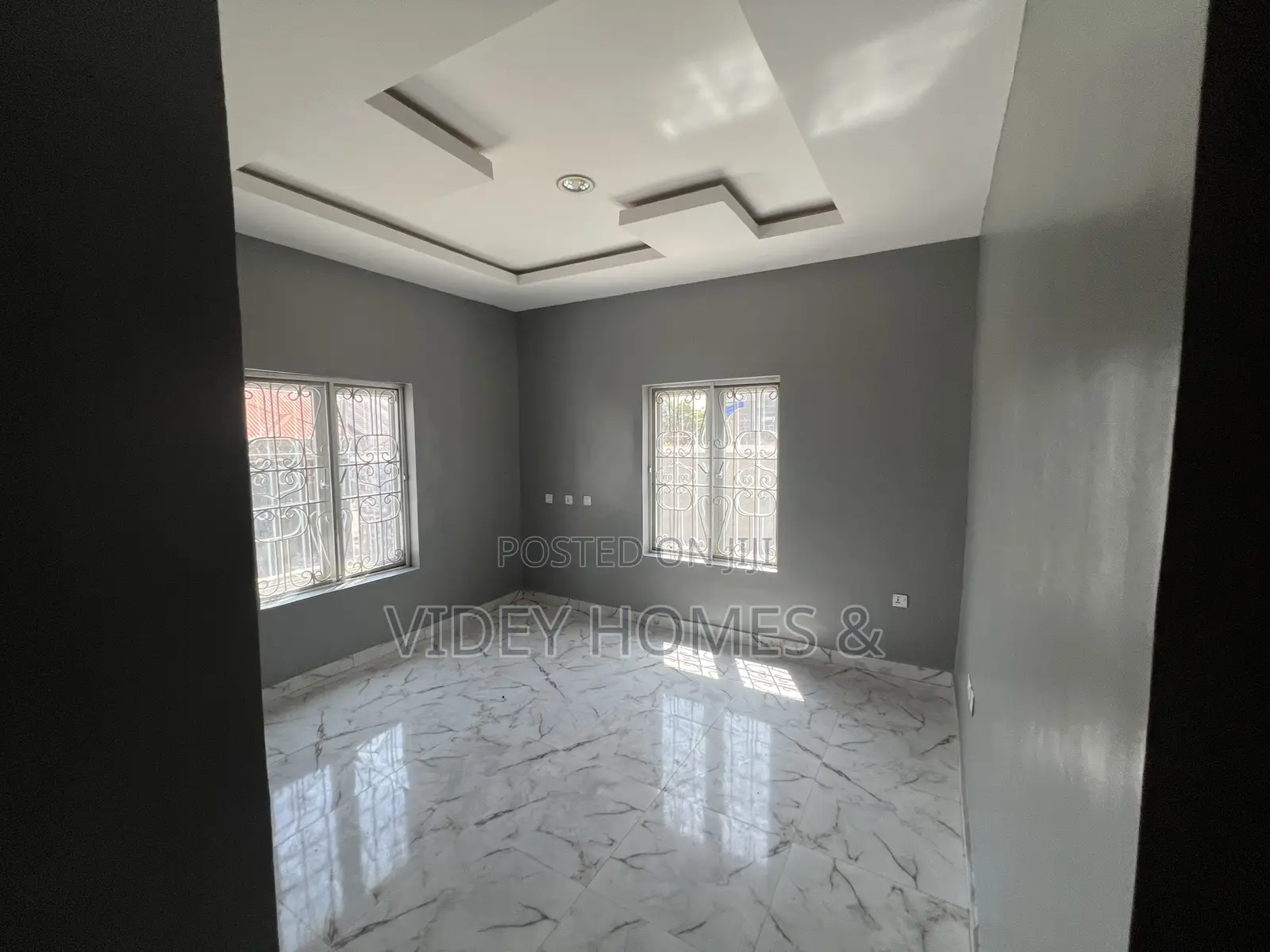 3bdrm Bungalow in Sungold, Galadimawa for rent