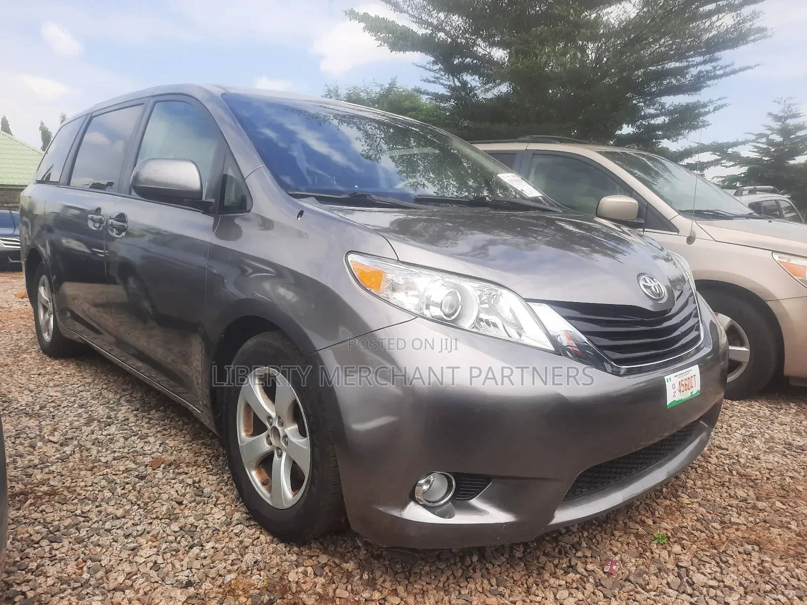 Toyota Sienna 2013 Gray