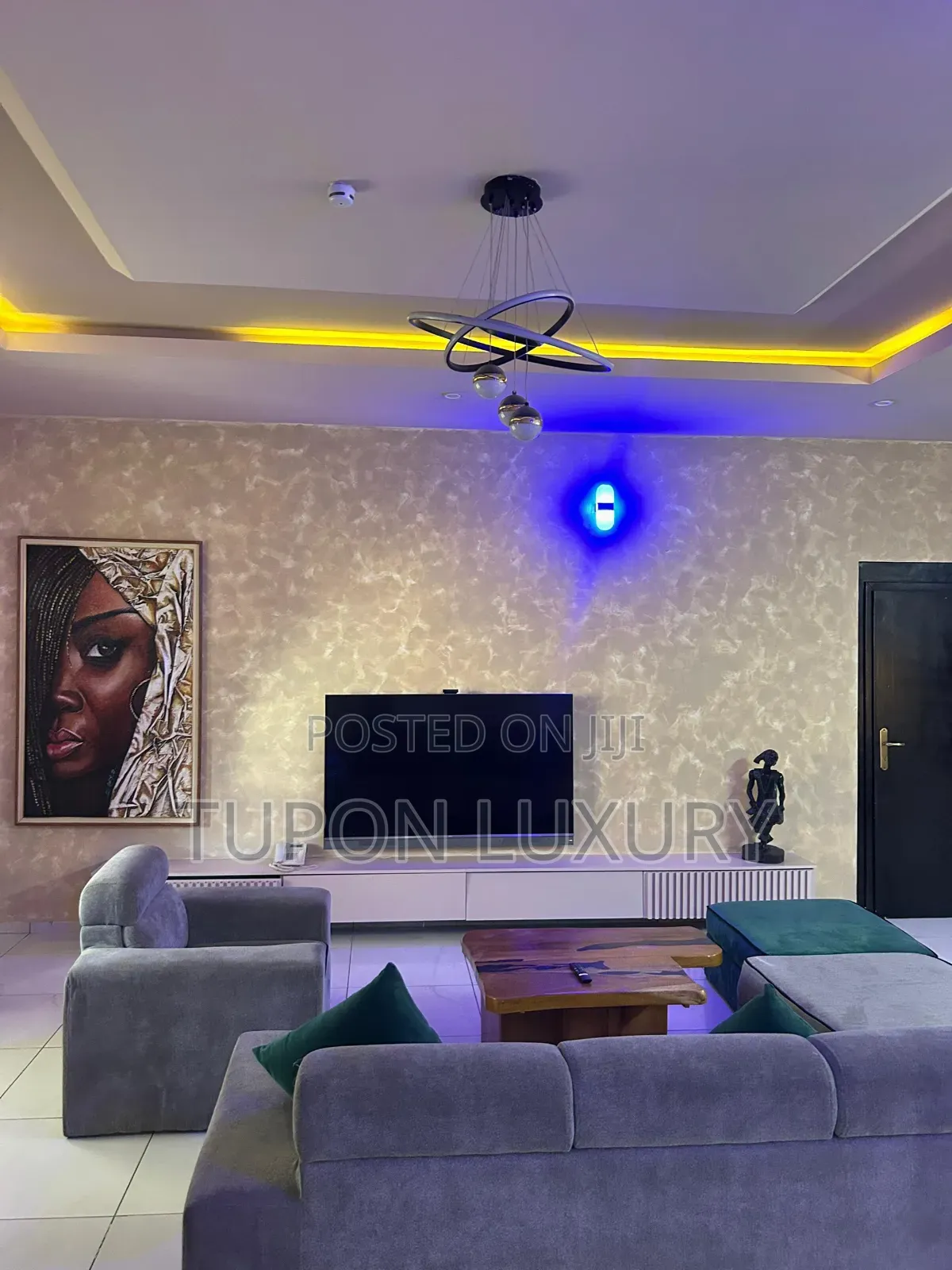 Luxury 3bedroom With Smart Lock, Pool Gym