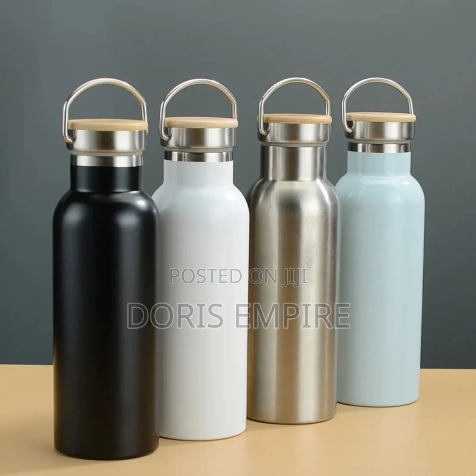 Stainless Steel Vacuum Water Bottle With Handle and Bamboo Leak Proof.