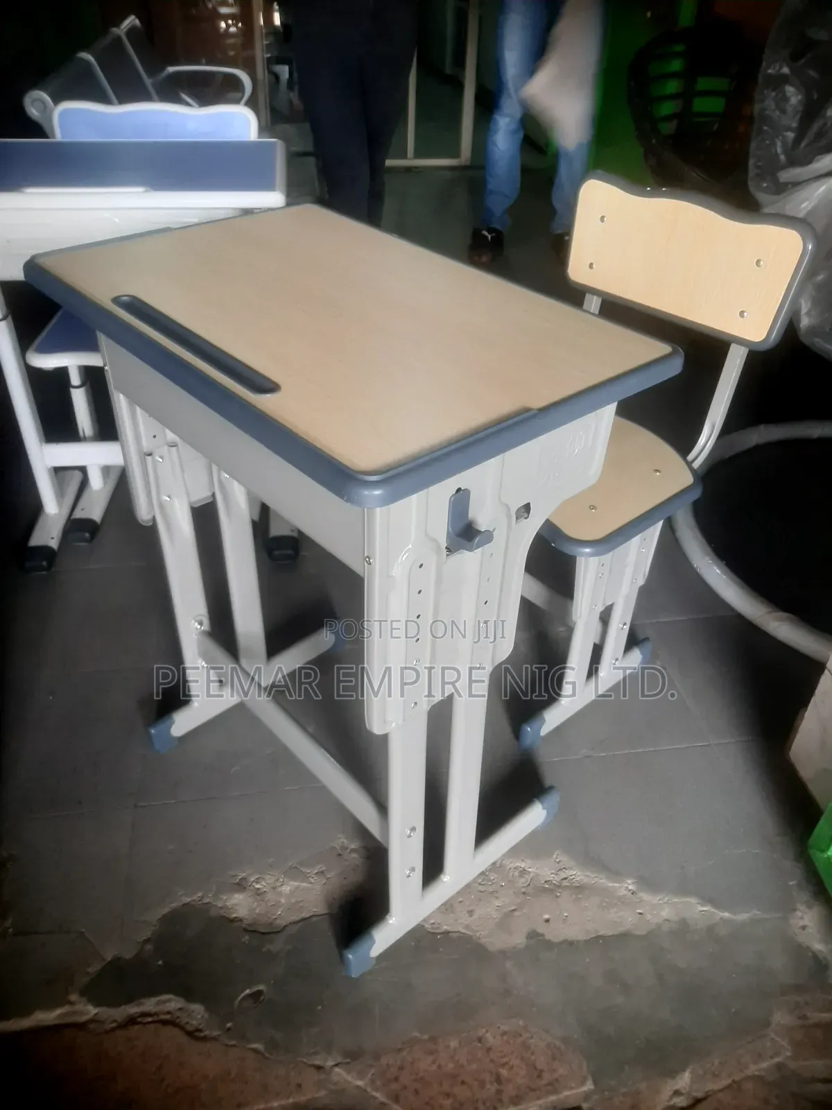 Original Executive Imported Classic Adjustable Student Chair 