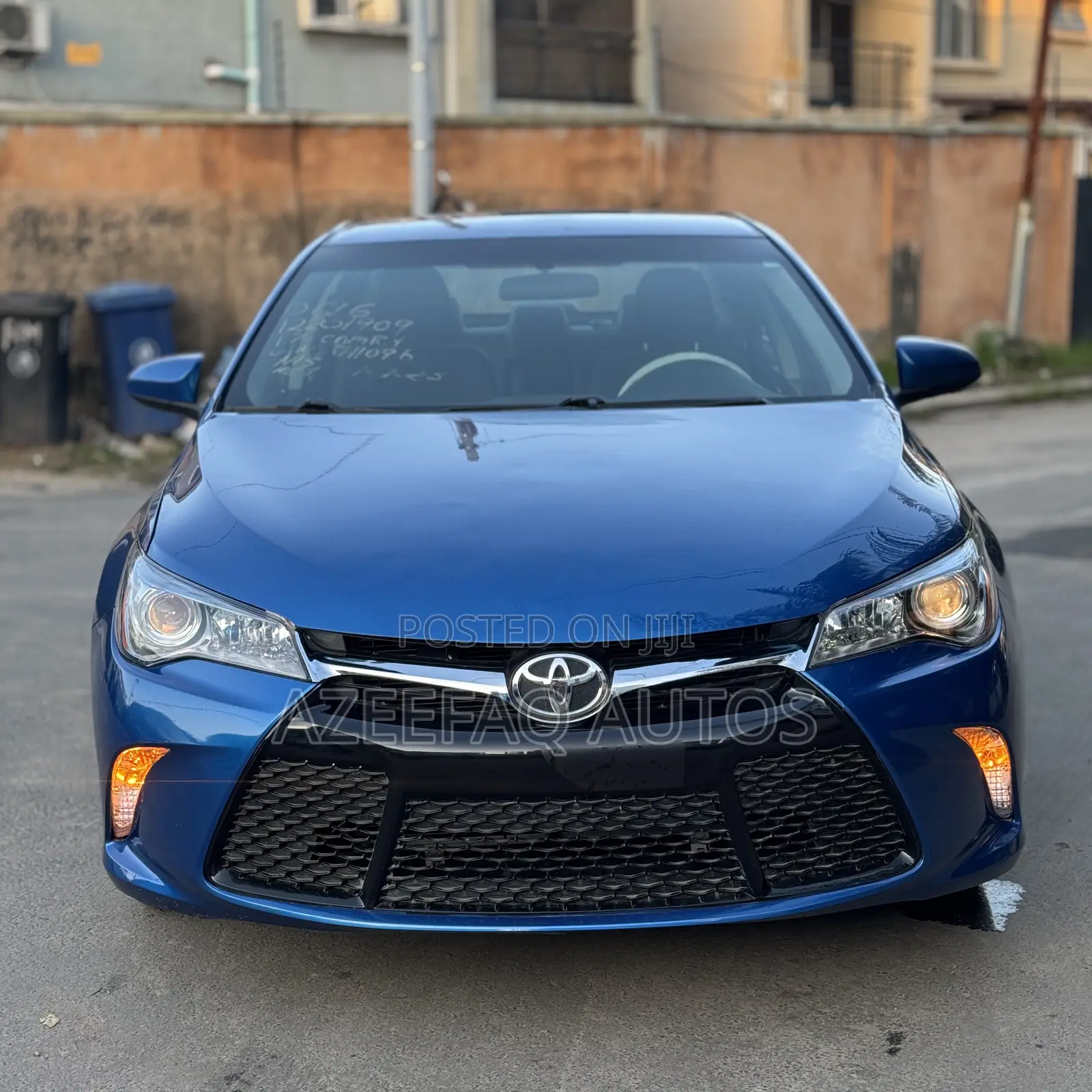 Toyota Camry SE 4dr Sedan (2.5L 4cyl 6A) 2017 Blue