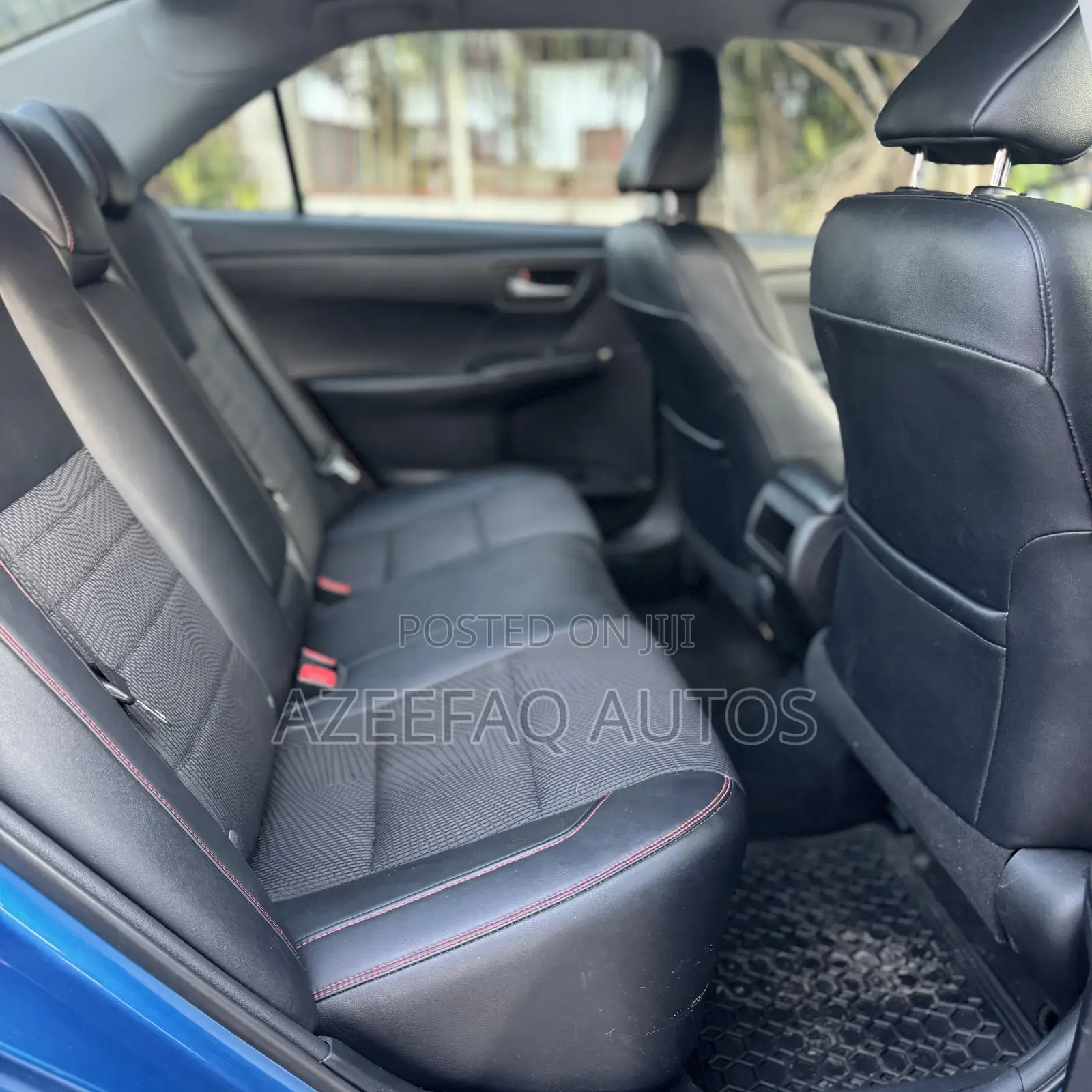 Toyota Camry SE 4dr Sedan (2.5L 4cyl 6A) 2017 Blue