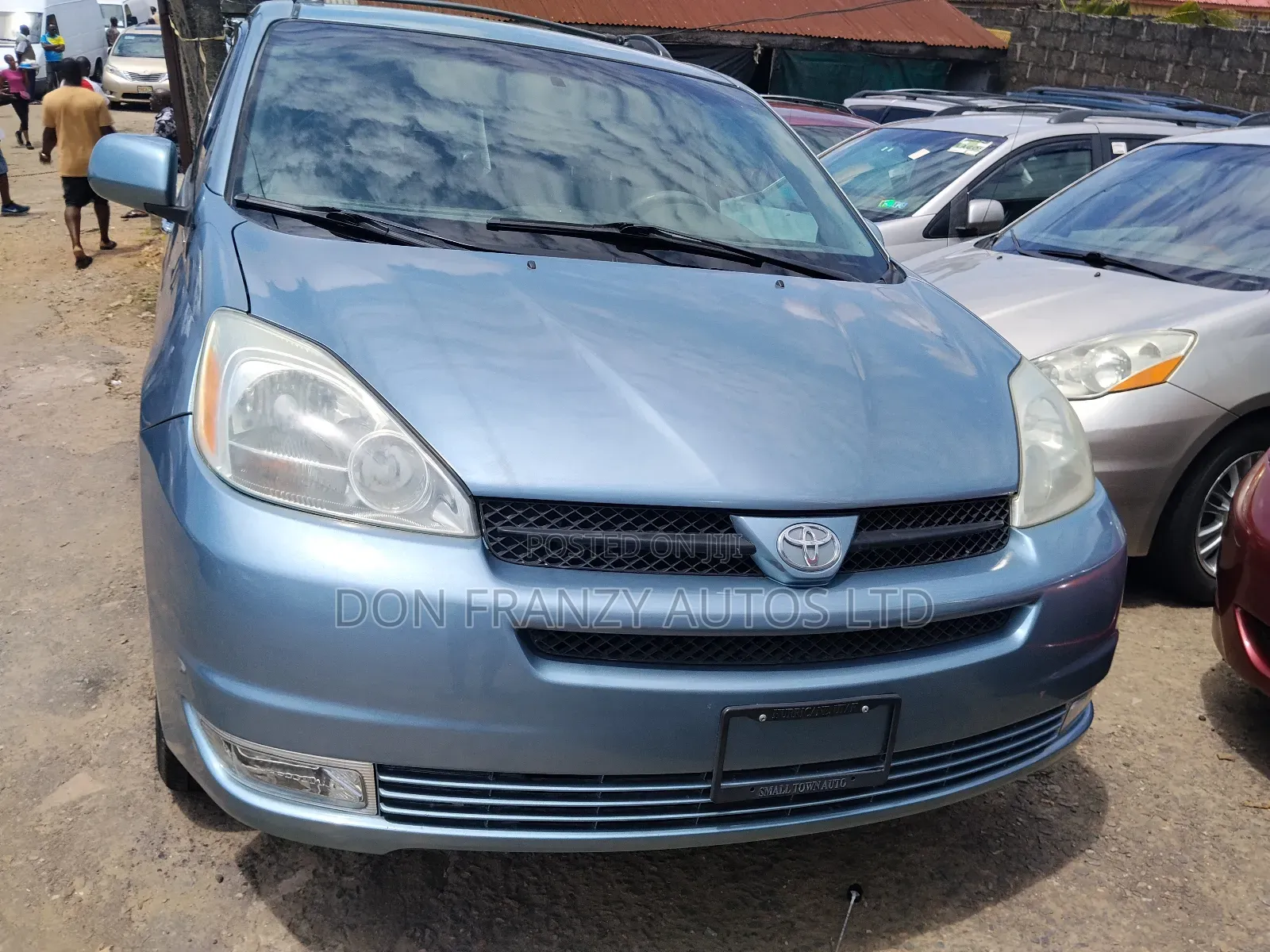 Toyota Sienna LE AWD 2005 Blue