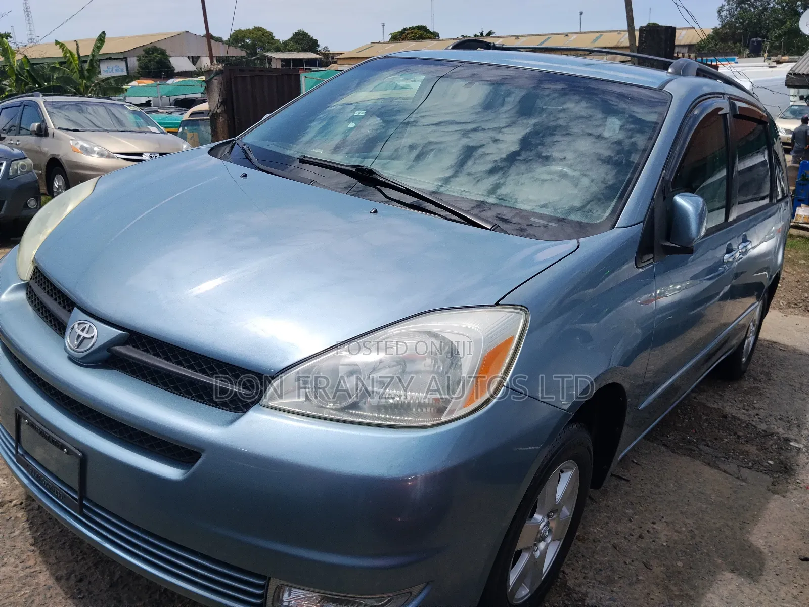 Toyota Sienna LE AWD 2005 Blue