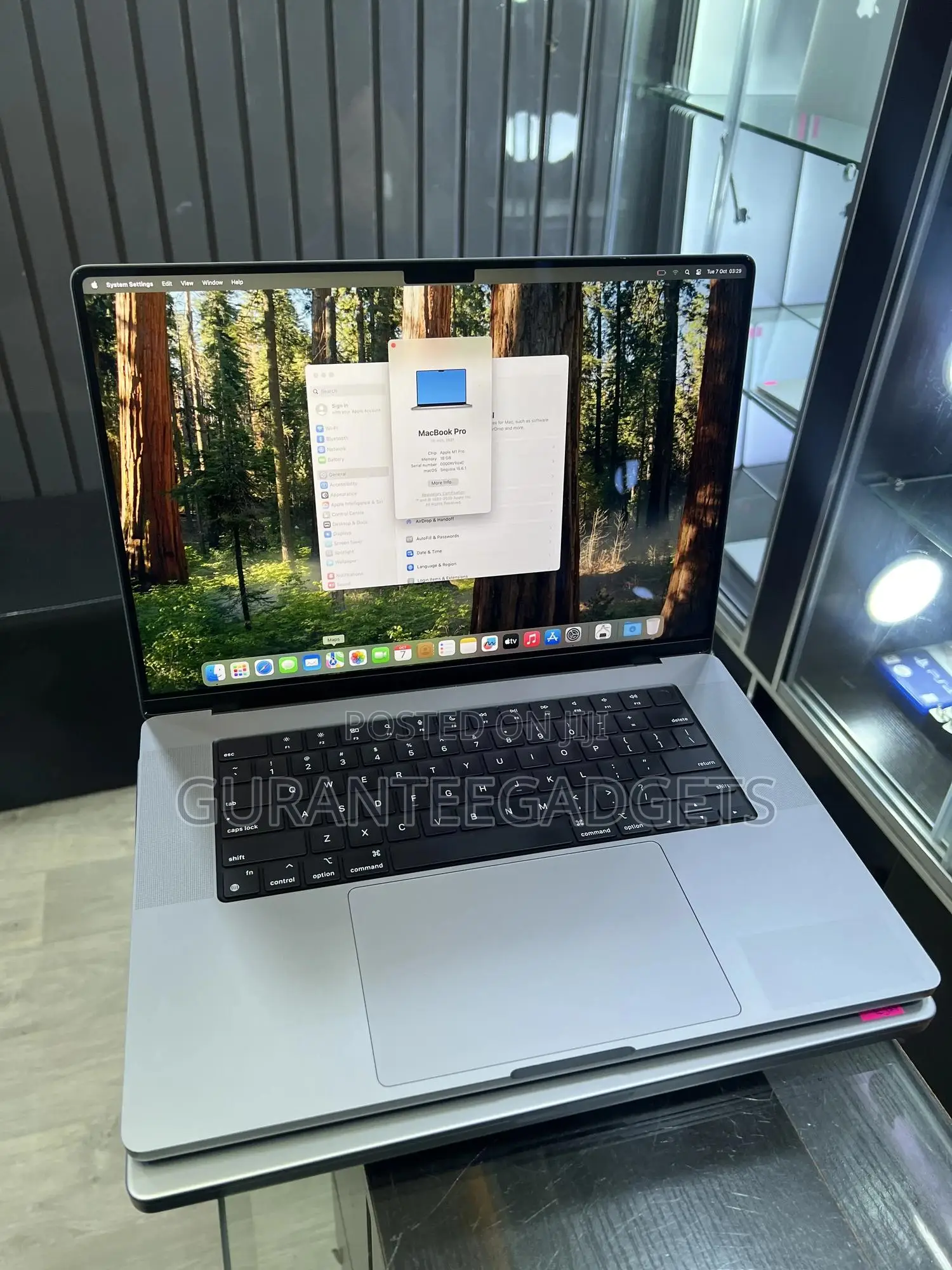 Laptop Apple MacBook Pro 2021 M1 1GB Apple M1 SSD 512GB
