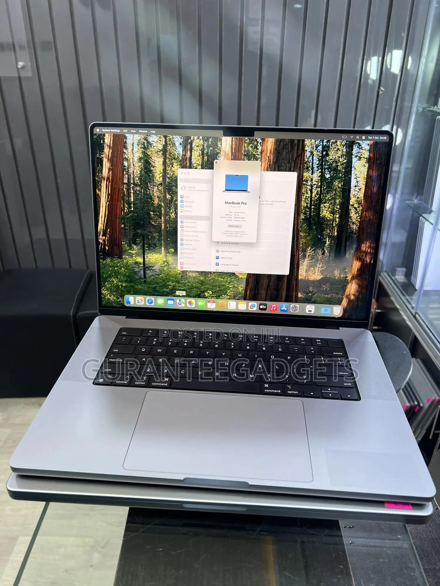 Laptop Apple MacBook Pro 2021 M1 1GB Apple M1 SSD 512GB