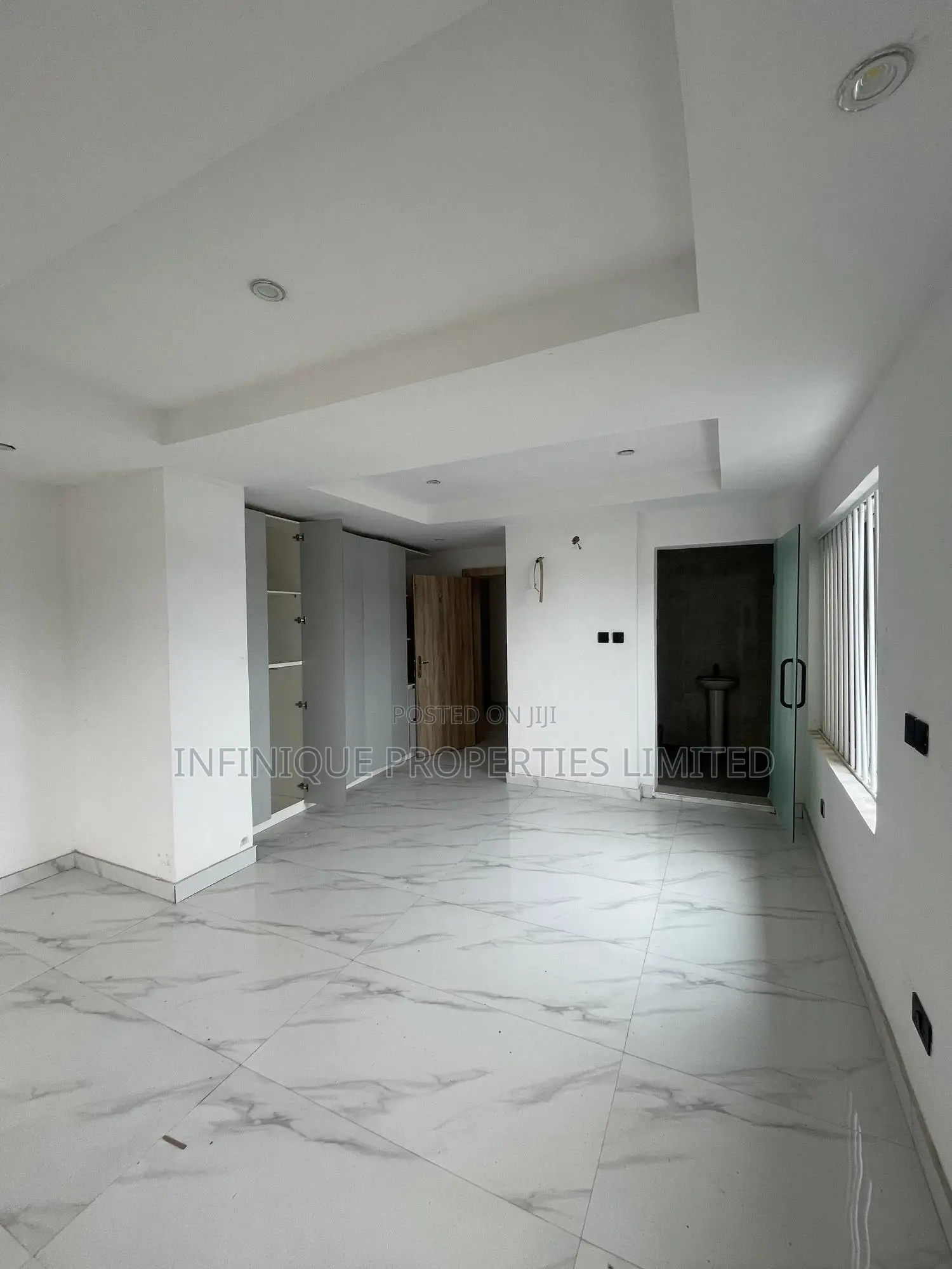 2bdrm Apartment in Ikoyi for sale