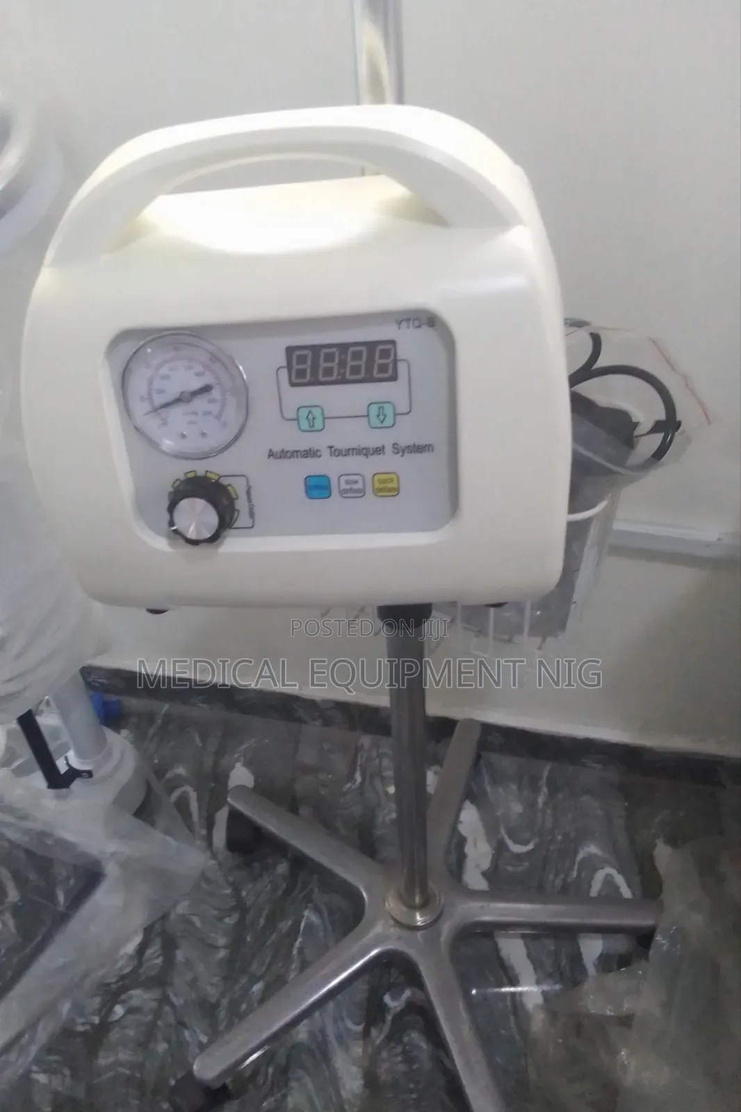 Tourniquet Machine
