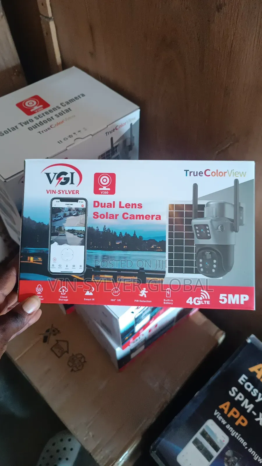 Solar Powered 4g Auto_tracking CCTV Camera