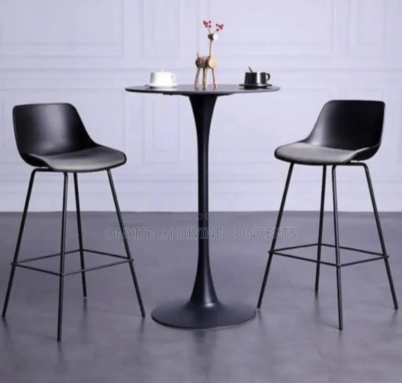 Quality Bar Stool With Fabric Seats Strong
