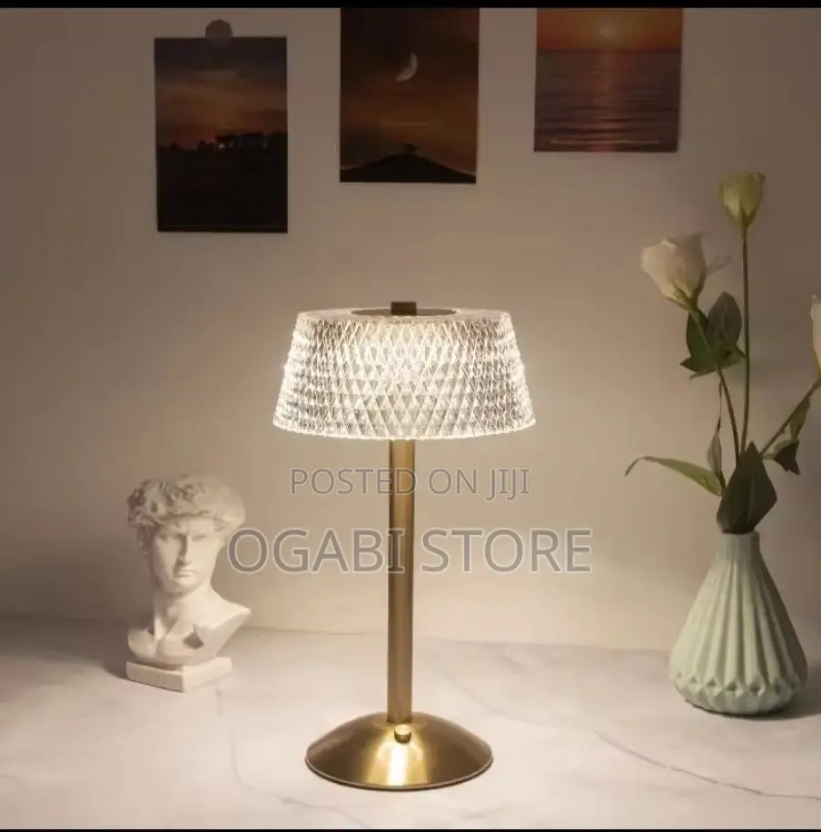 Cordless Table Lamp