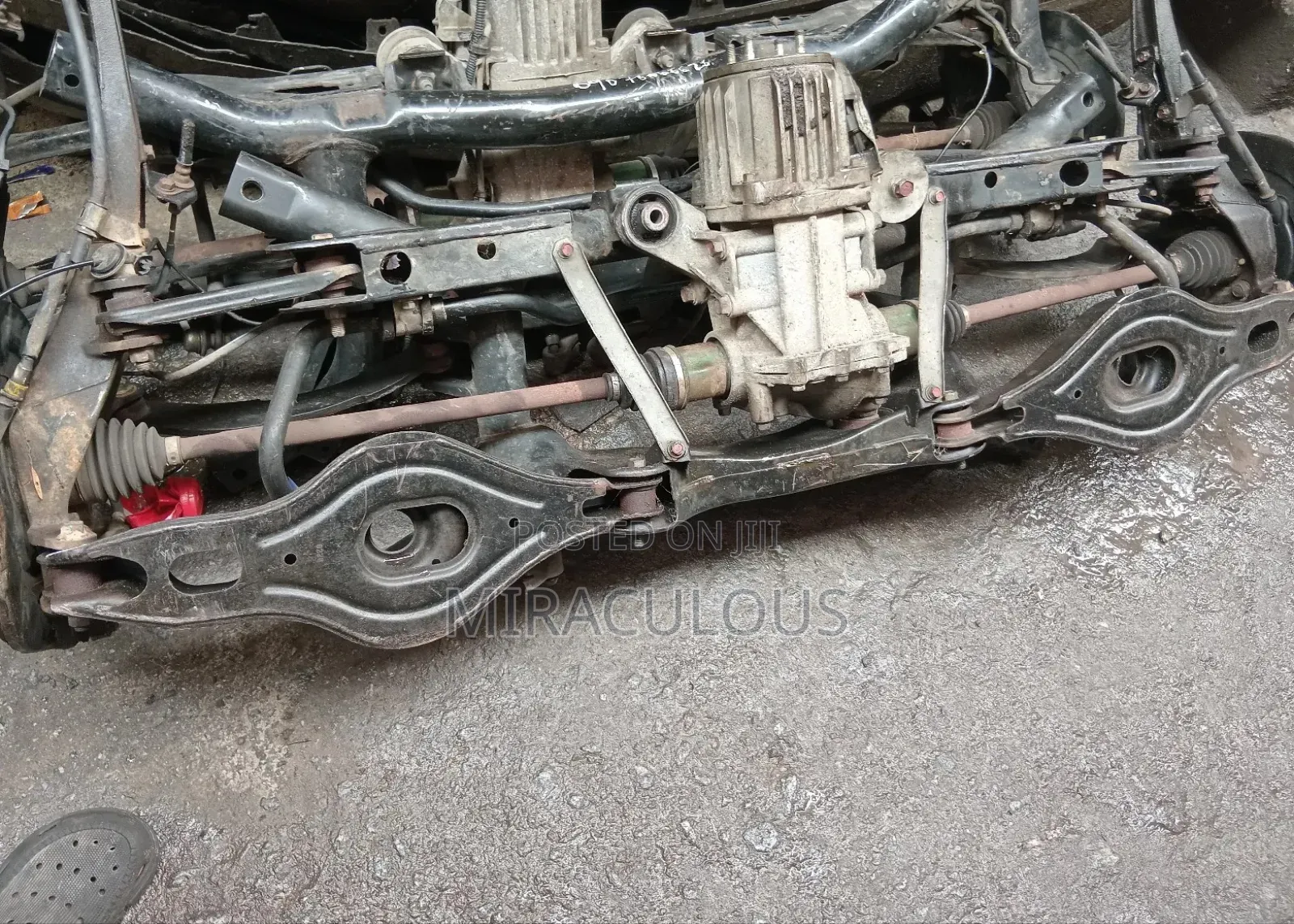 Complete Beam Mitsubishi Outlander 2010 Model