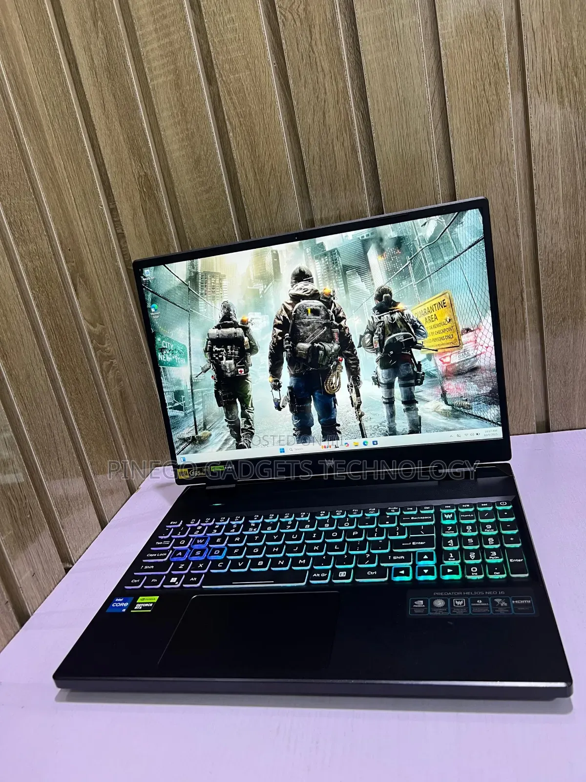 Laptop Acer Predator Helios Neo 16 16GB Intel Core I5 SSD 512GB